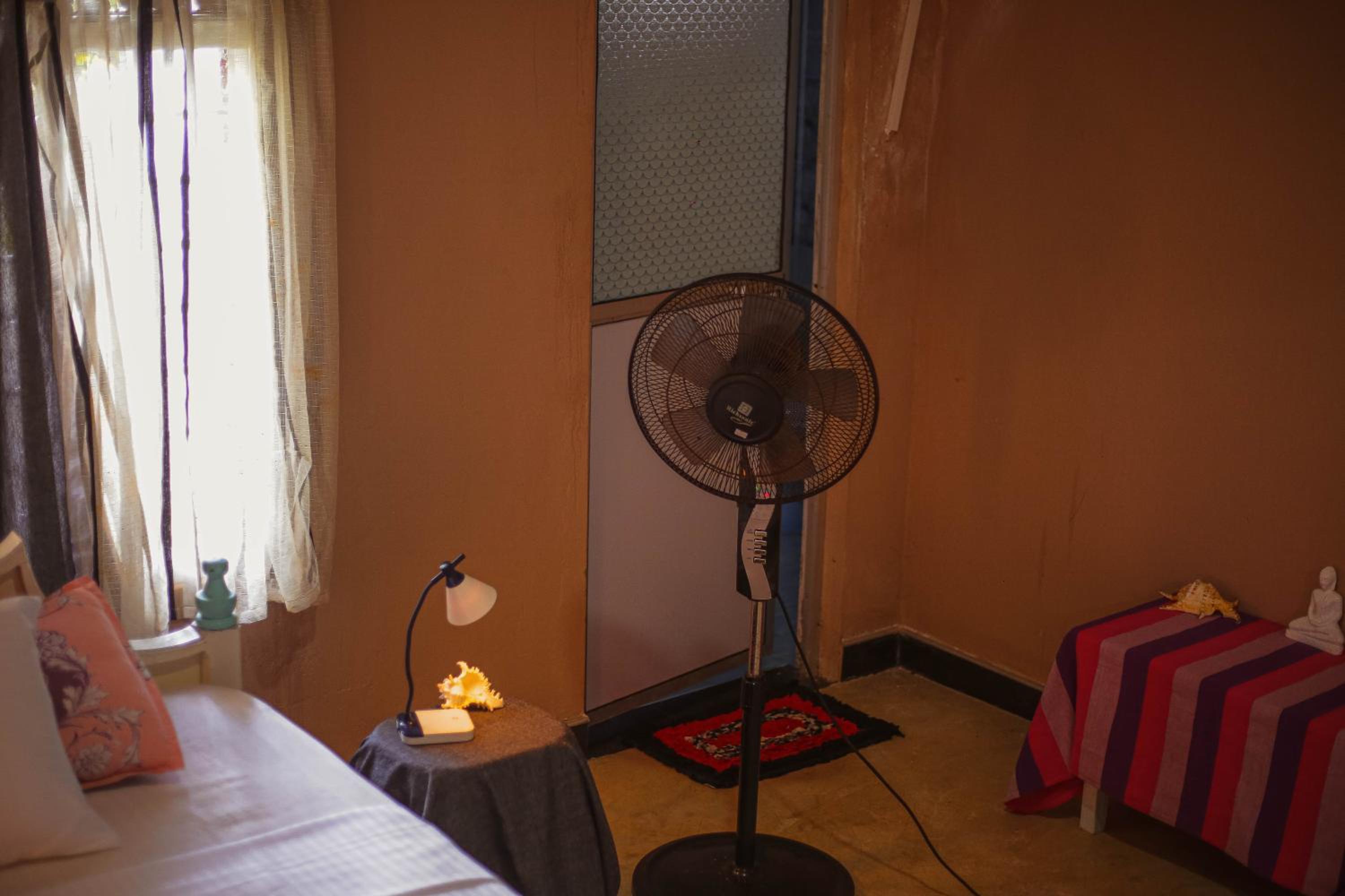 Budget Double Room photo 3