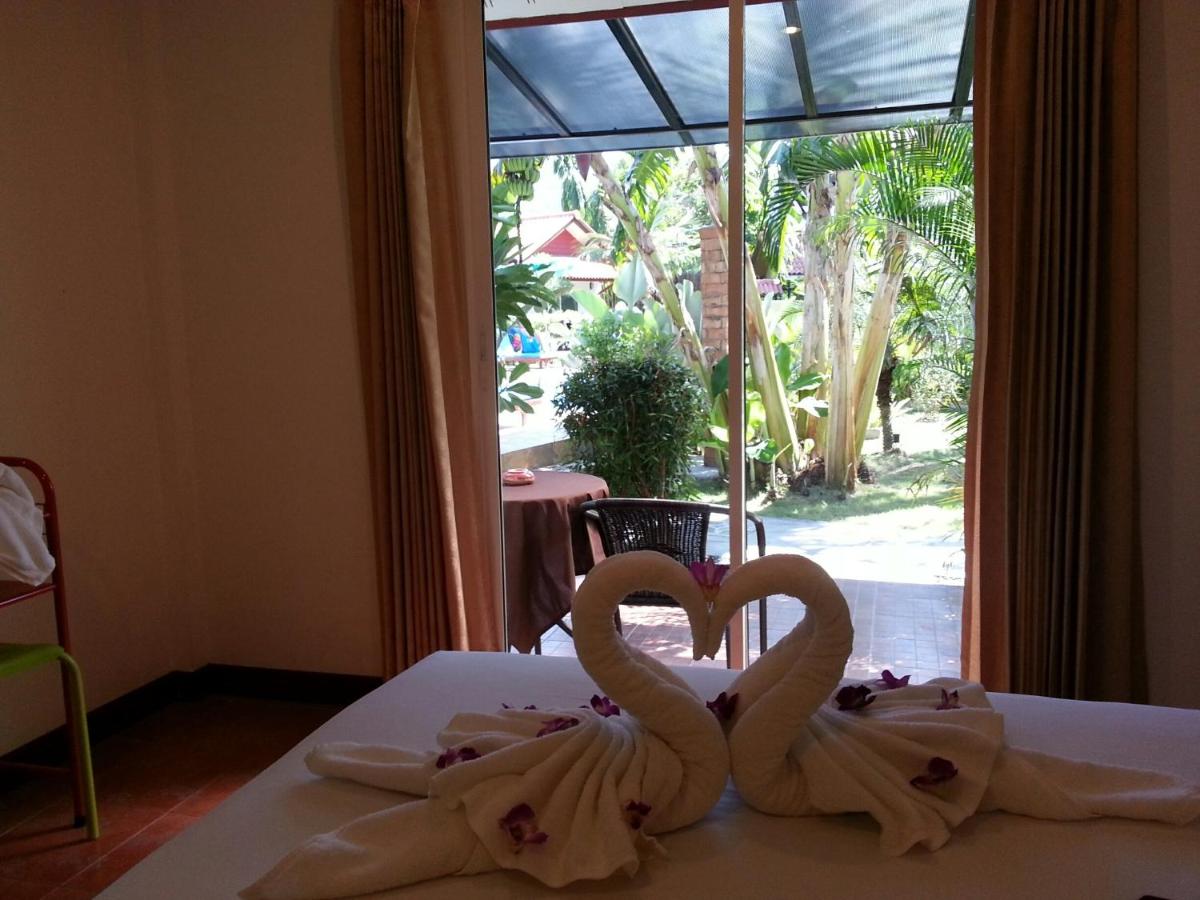 Small Single Room photo 3