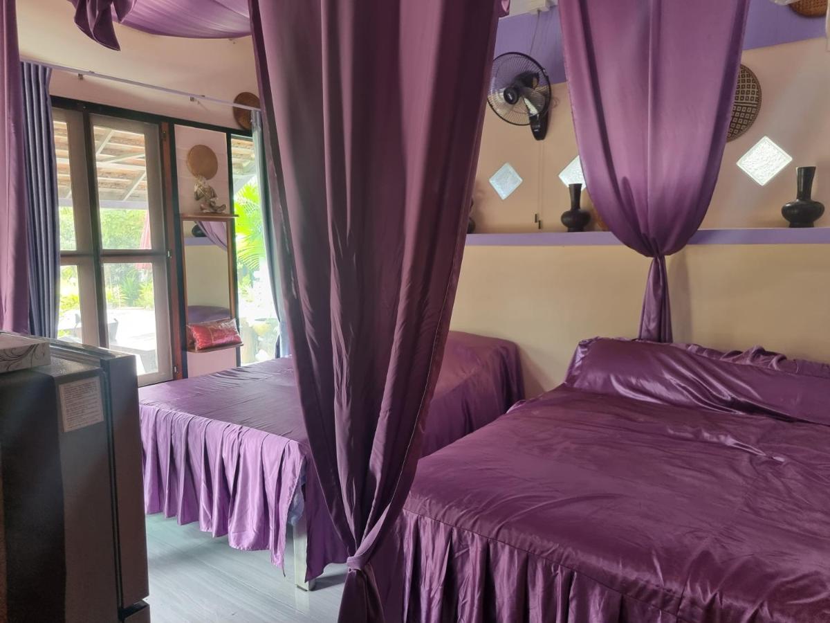 Economy Quadruple Room