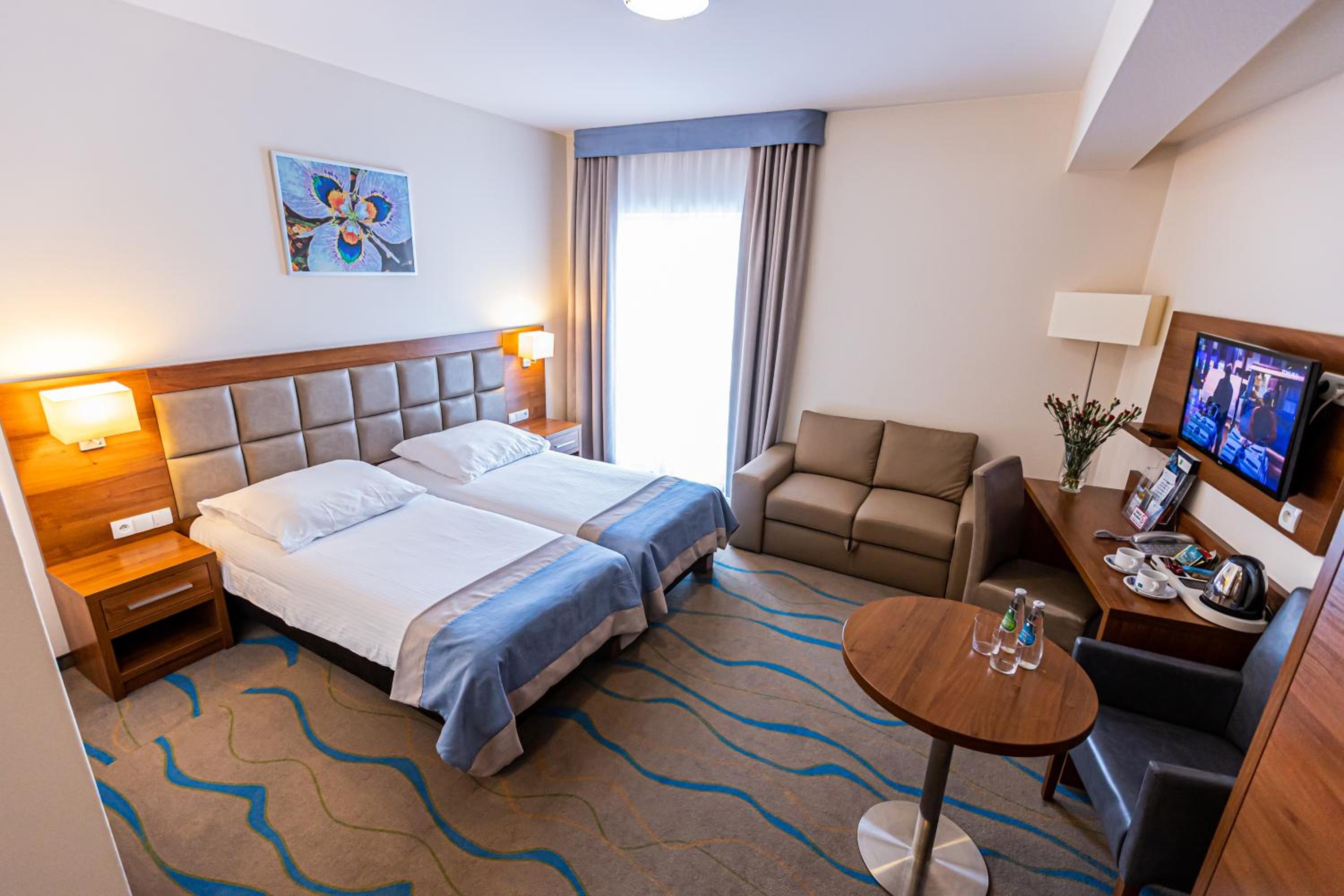 Double Room - Photo 5