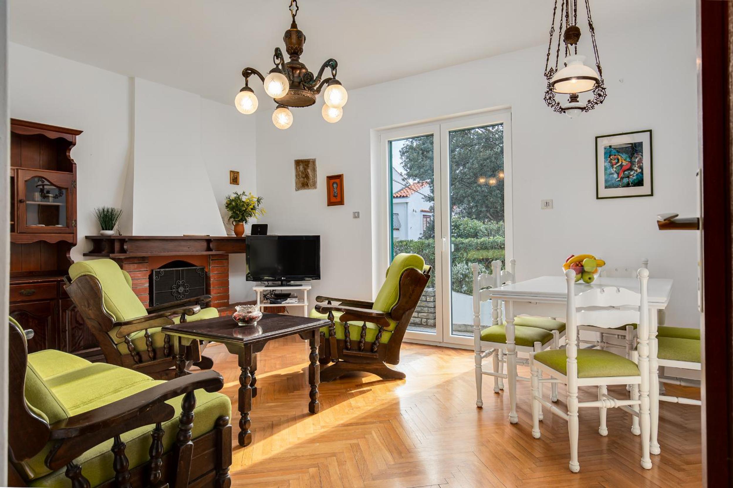 Three-Bedroom Villa photo 1