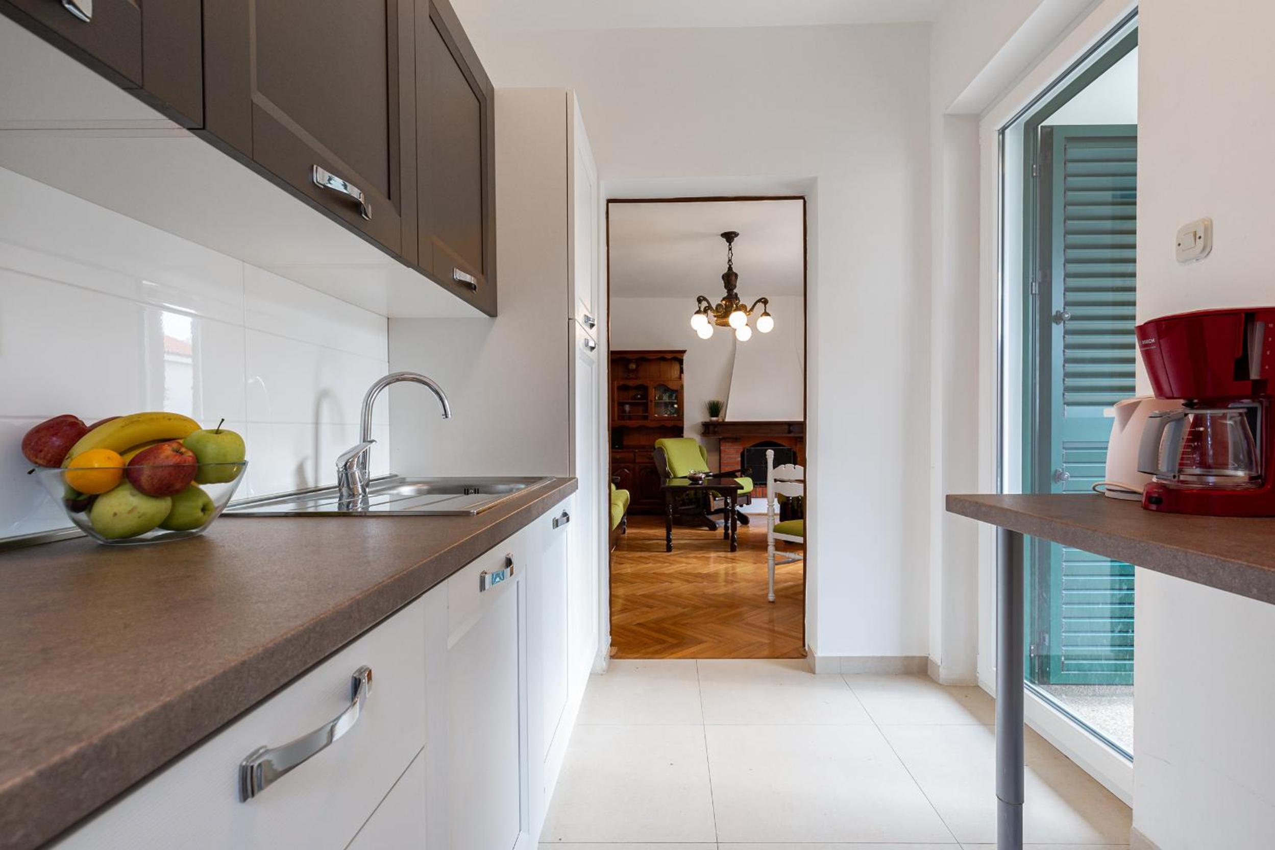 Three-Bedroom Villa photo 2