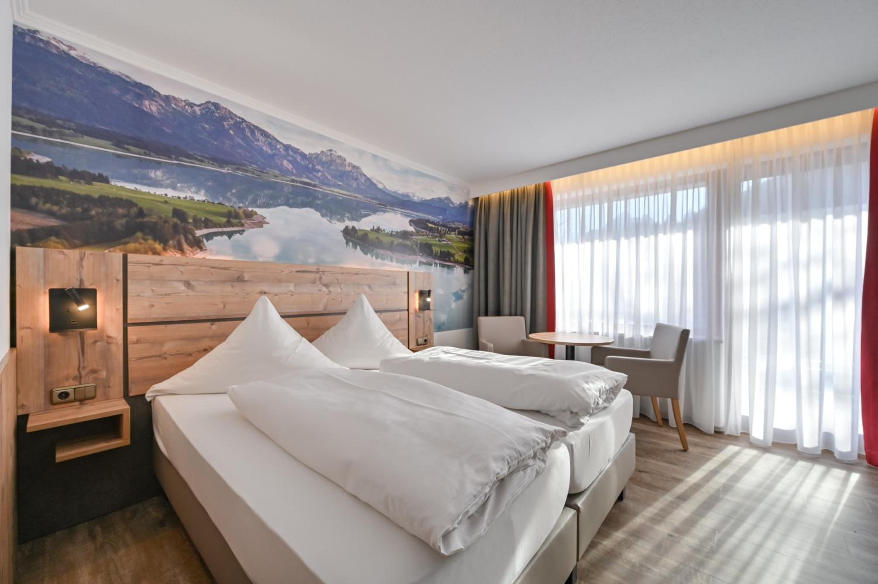 Double Room with Balcony - Photo 1