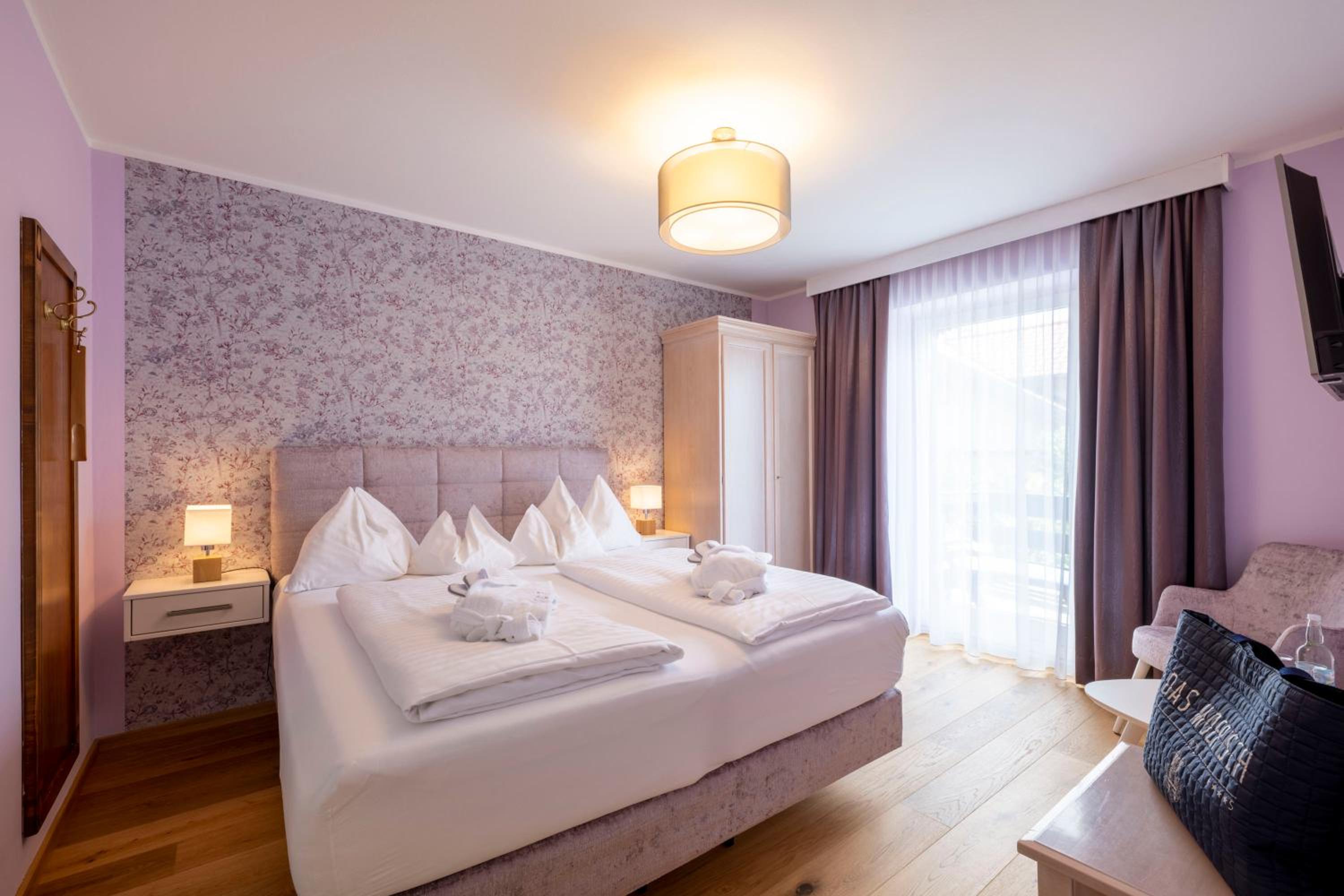 Economy Double Room with Balcony photo 1
