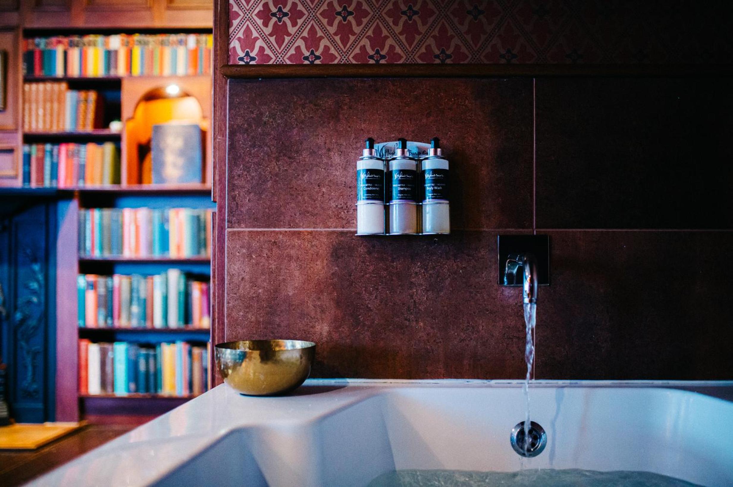 King Suite with Spa Bath