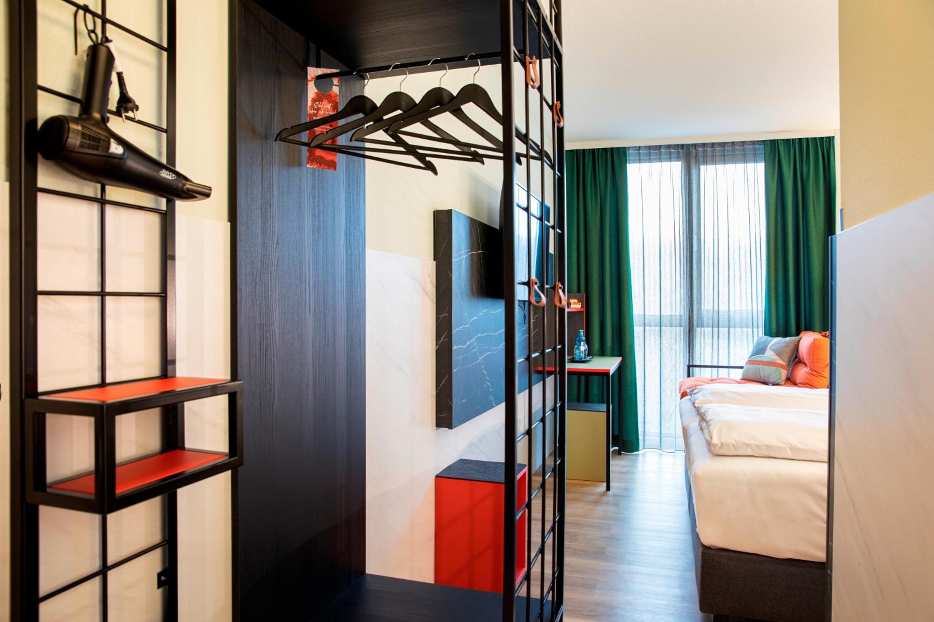 Superior Double Room Twin - Photo 5