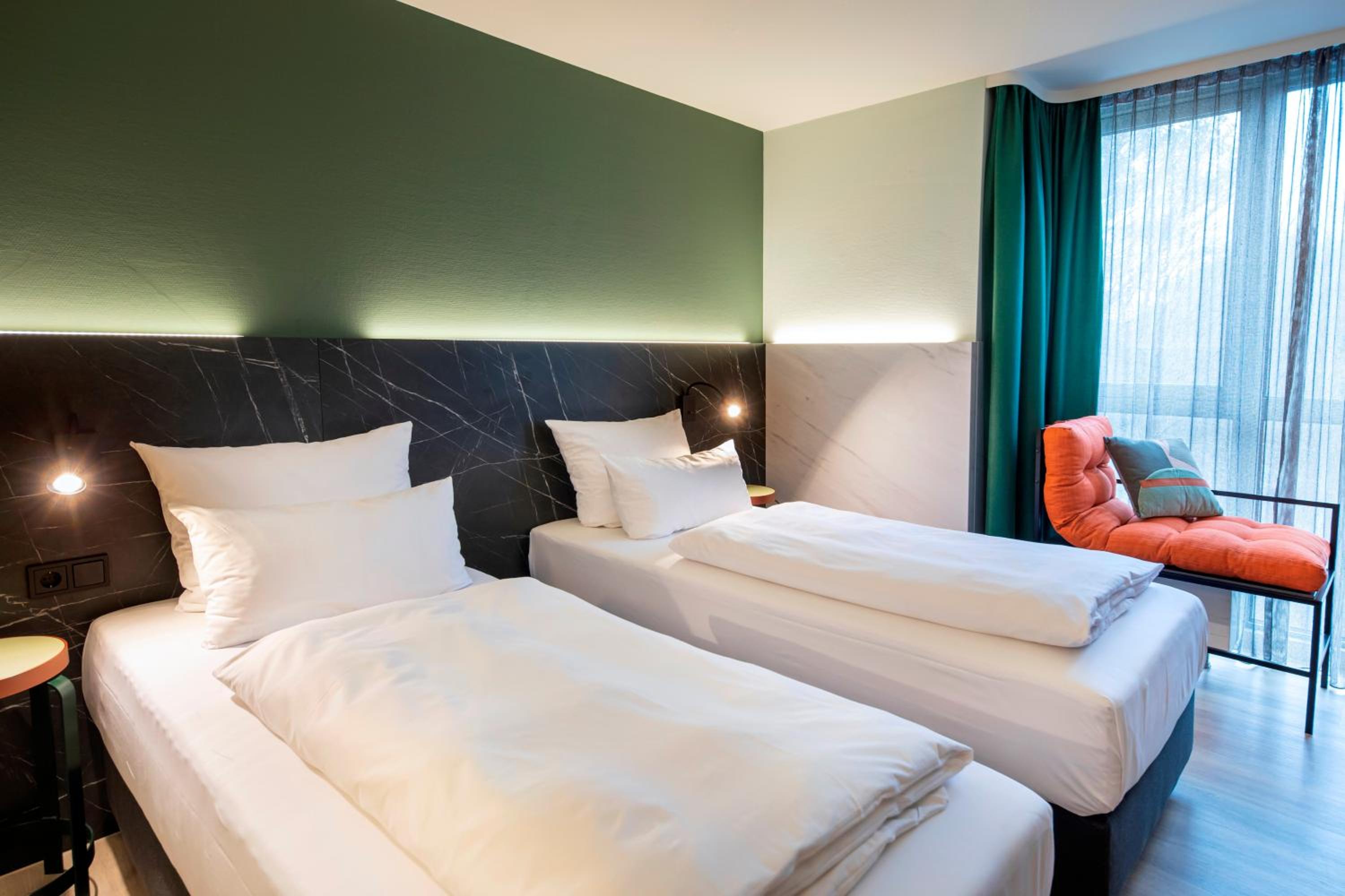 Superior Double Room Twin - Photo 16