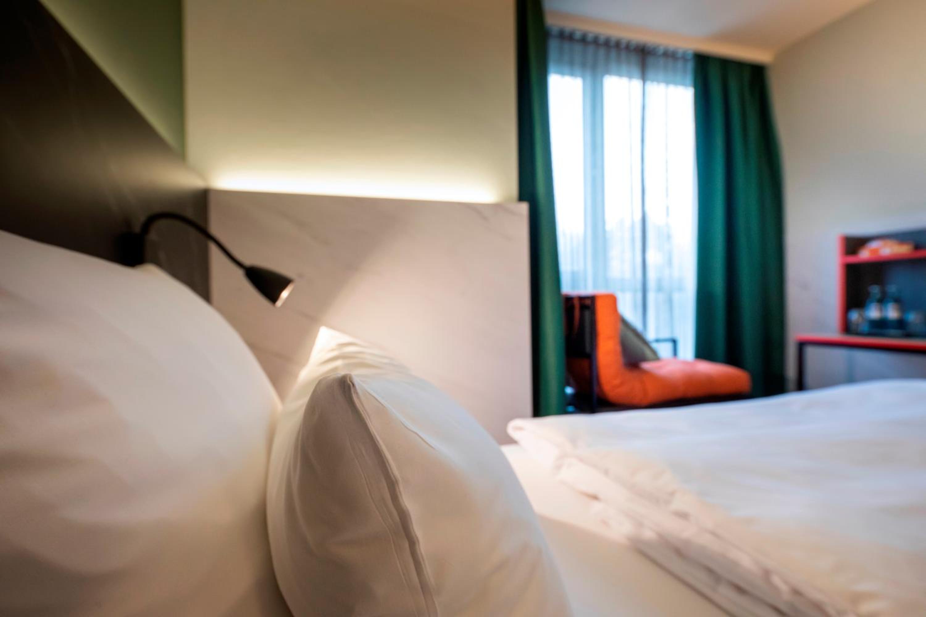 Superior Double Room Twin - Photo 3