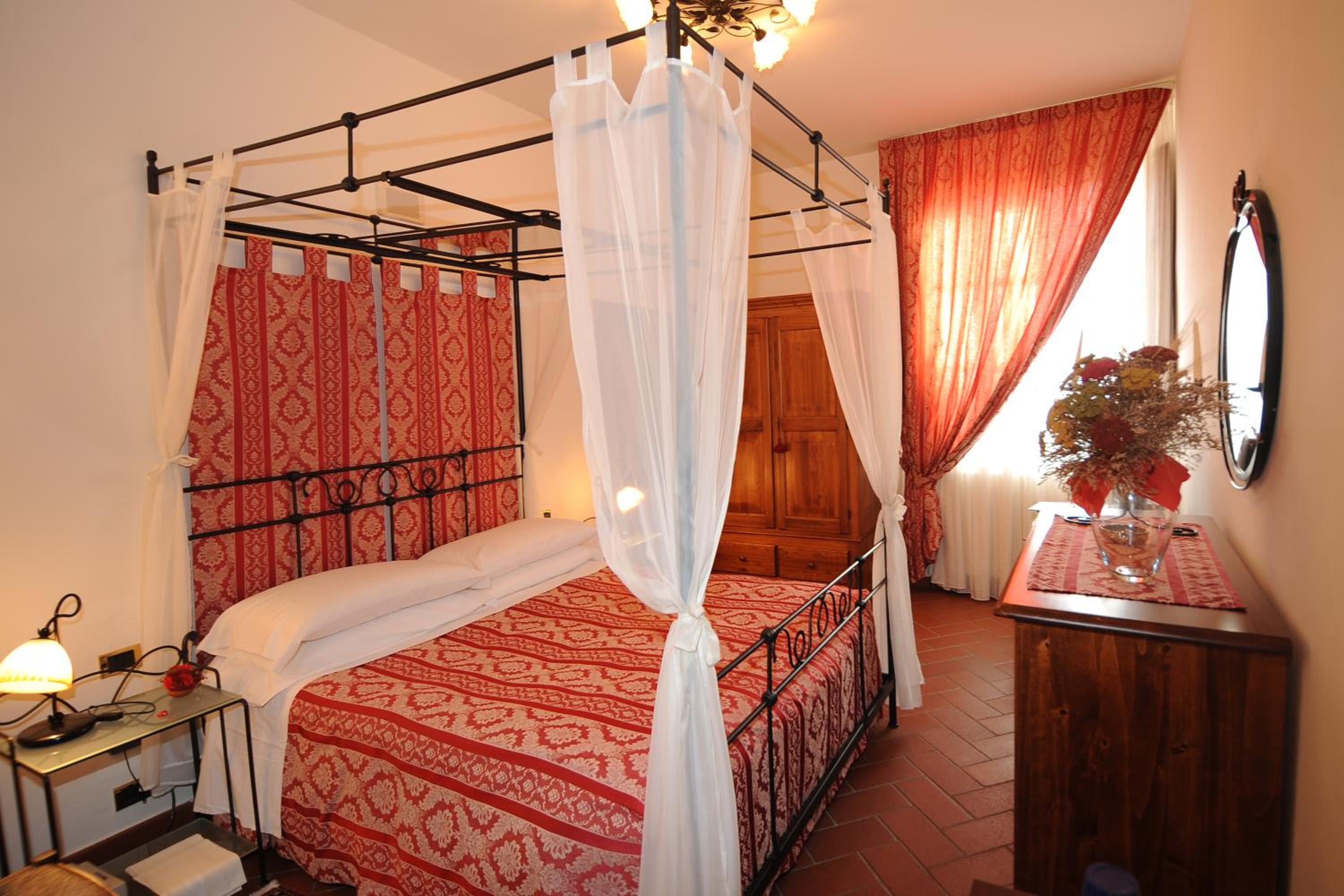Deluxe Junior Suite photo 1