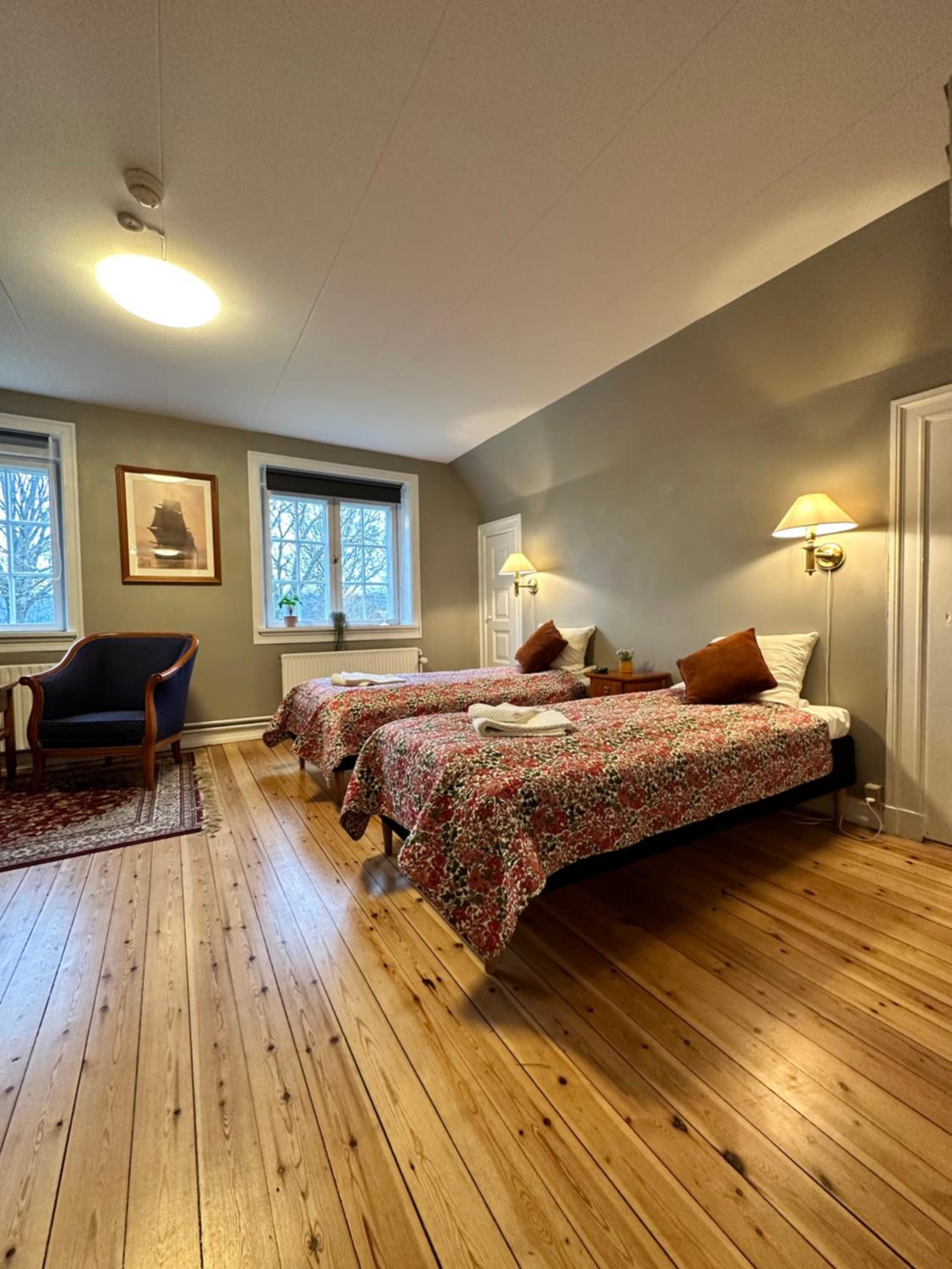 Double Room - Photo 2