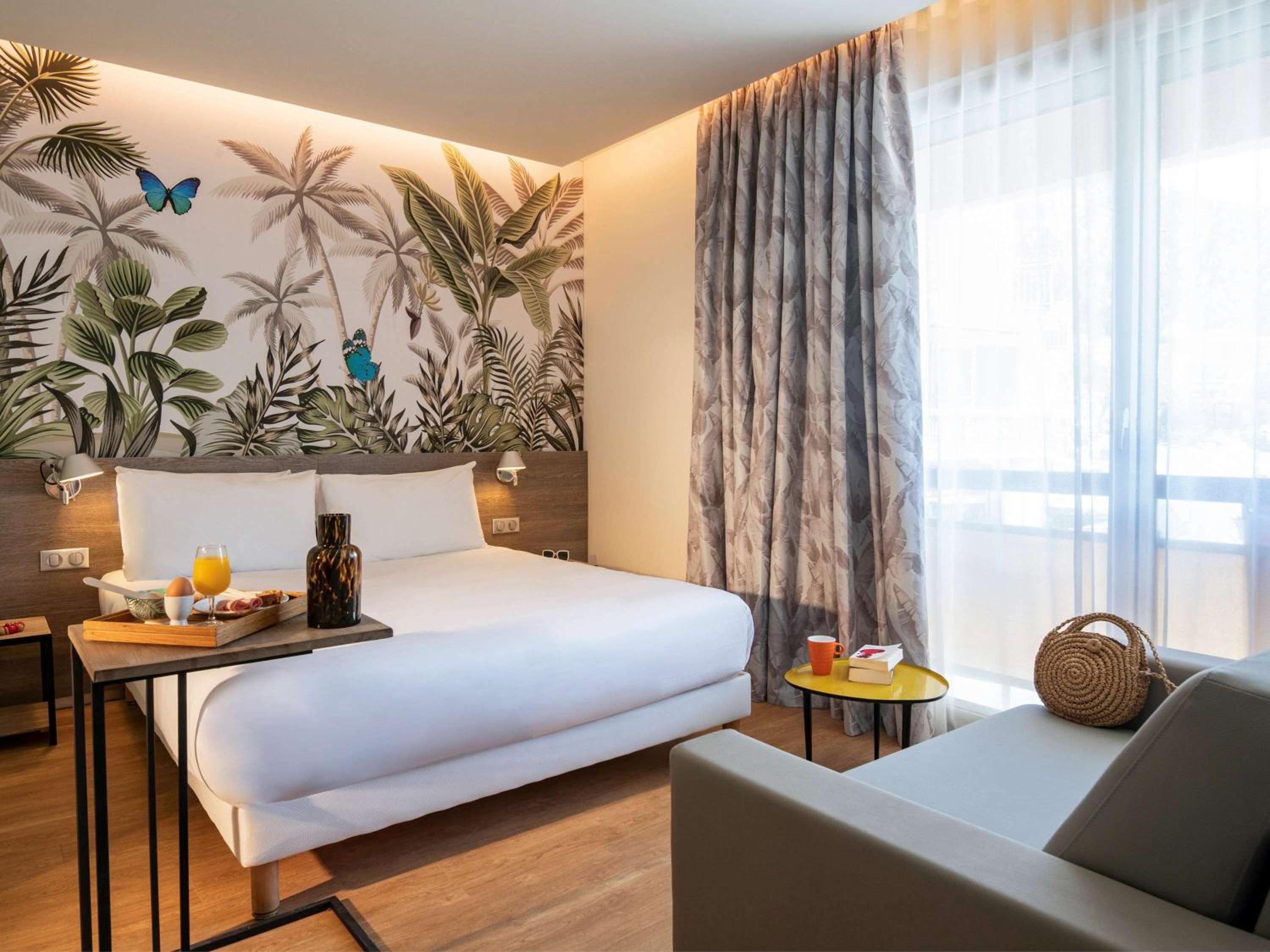 Standard Double Room with Sofa Bed - Photo 7
