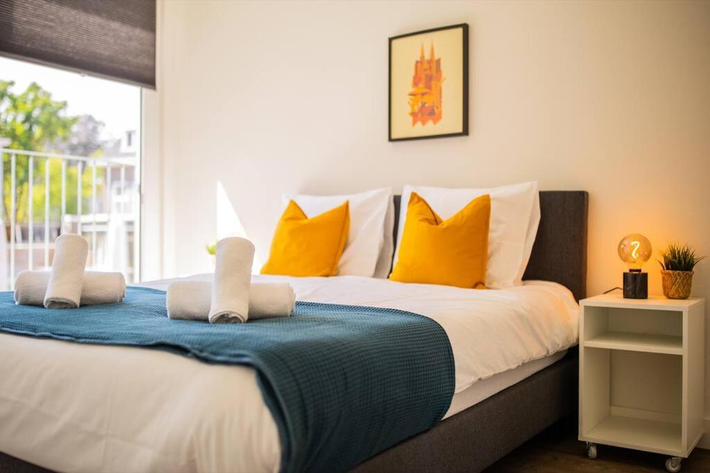 Apartment photo 1
