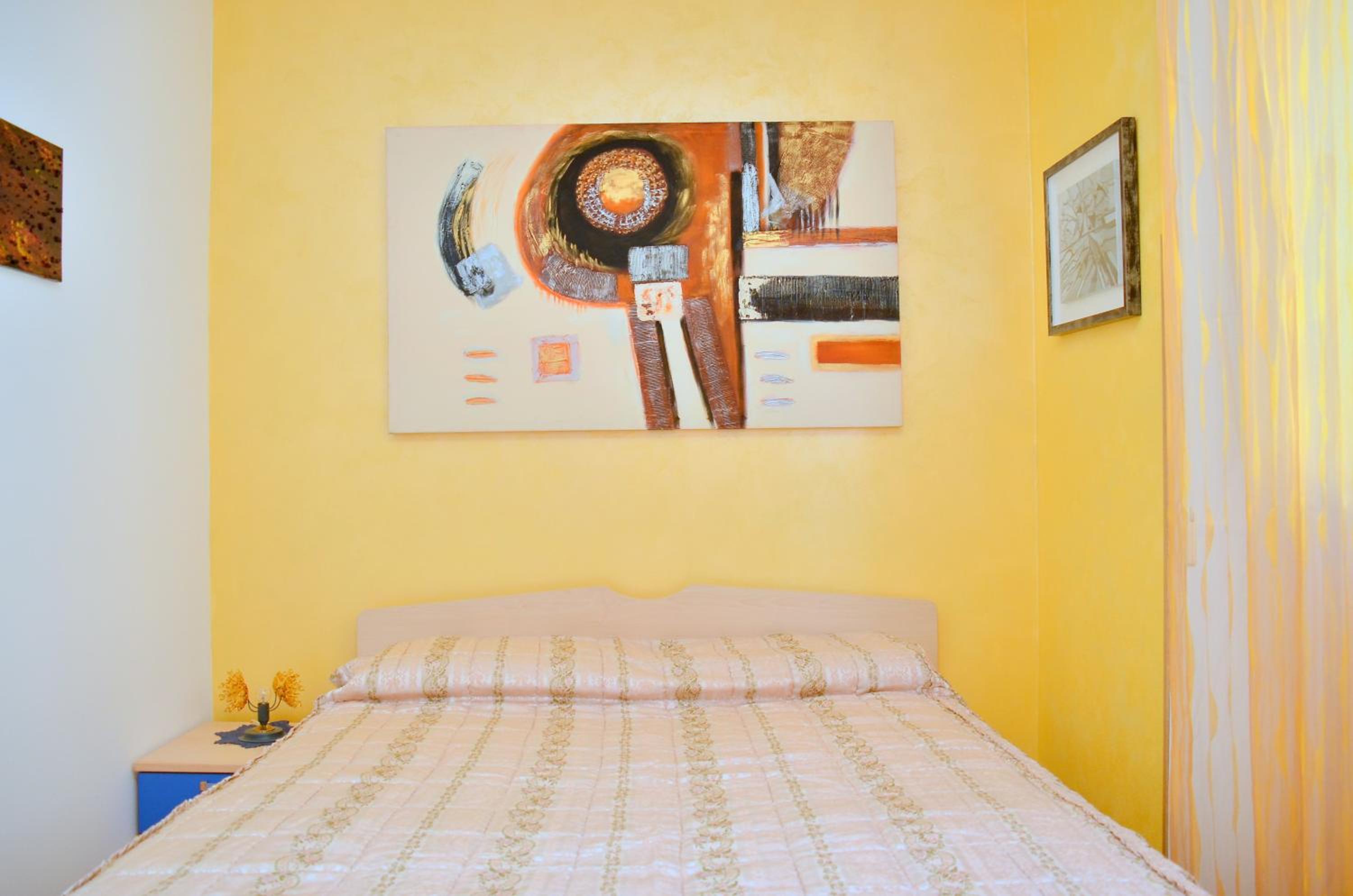 Apartment photo 3