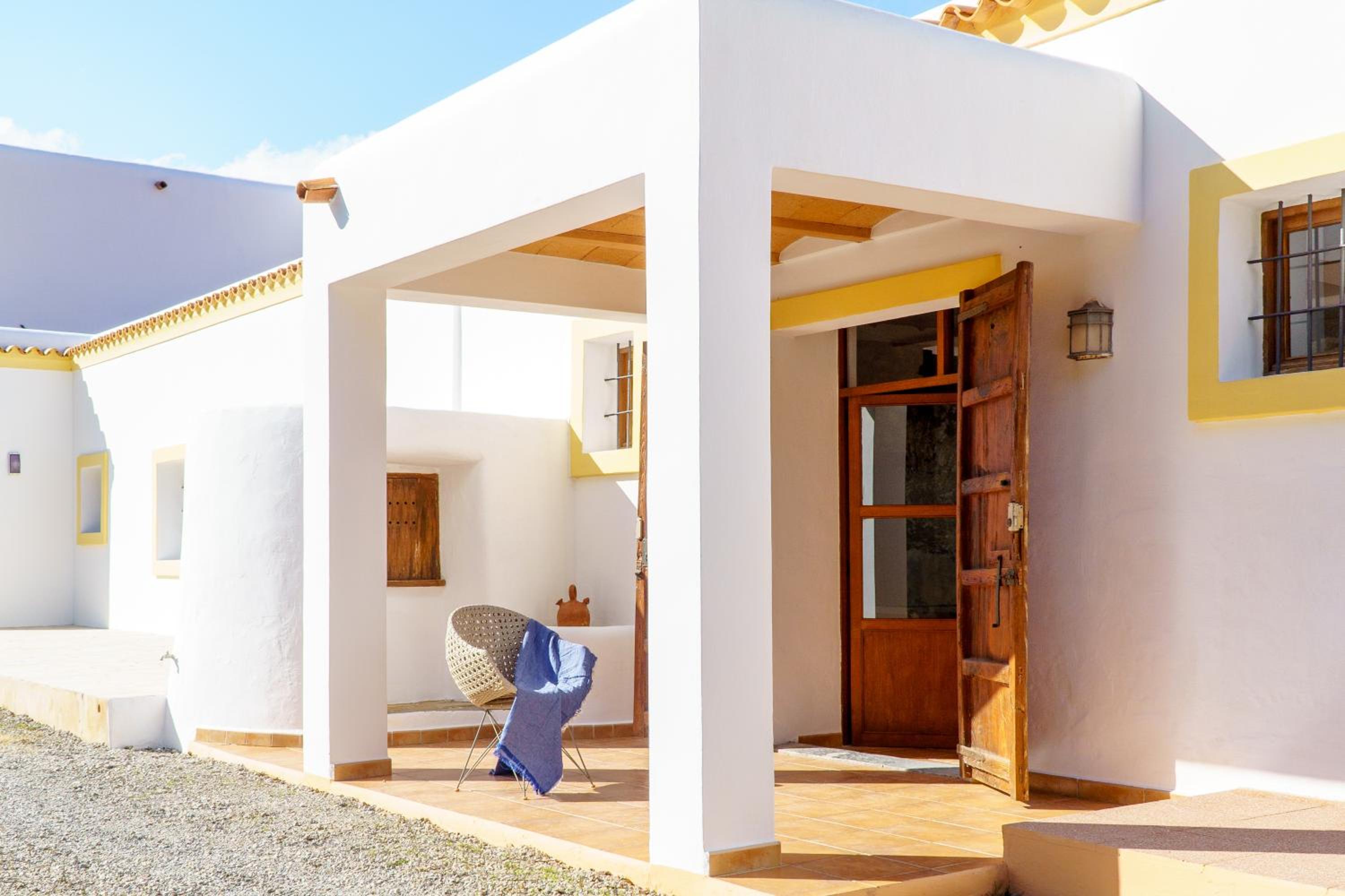 Villa with Garden View photo 3