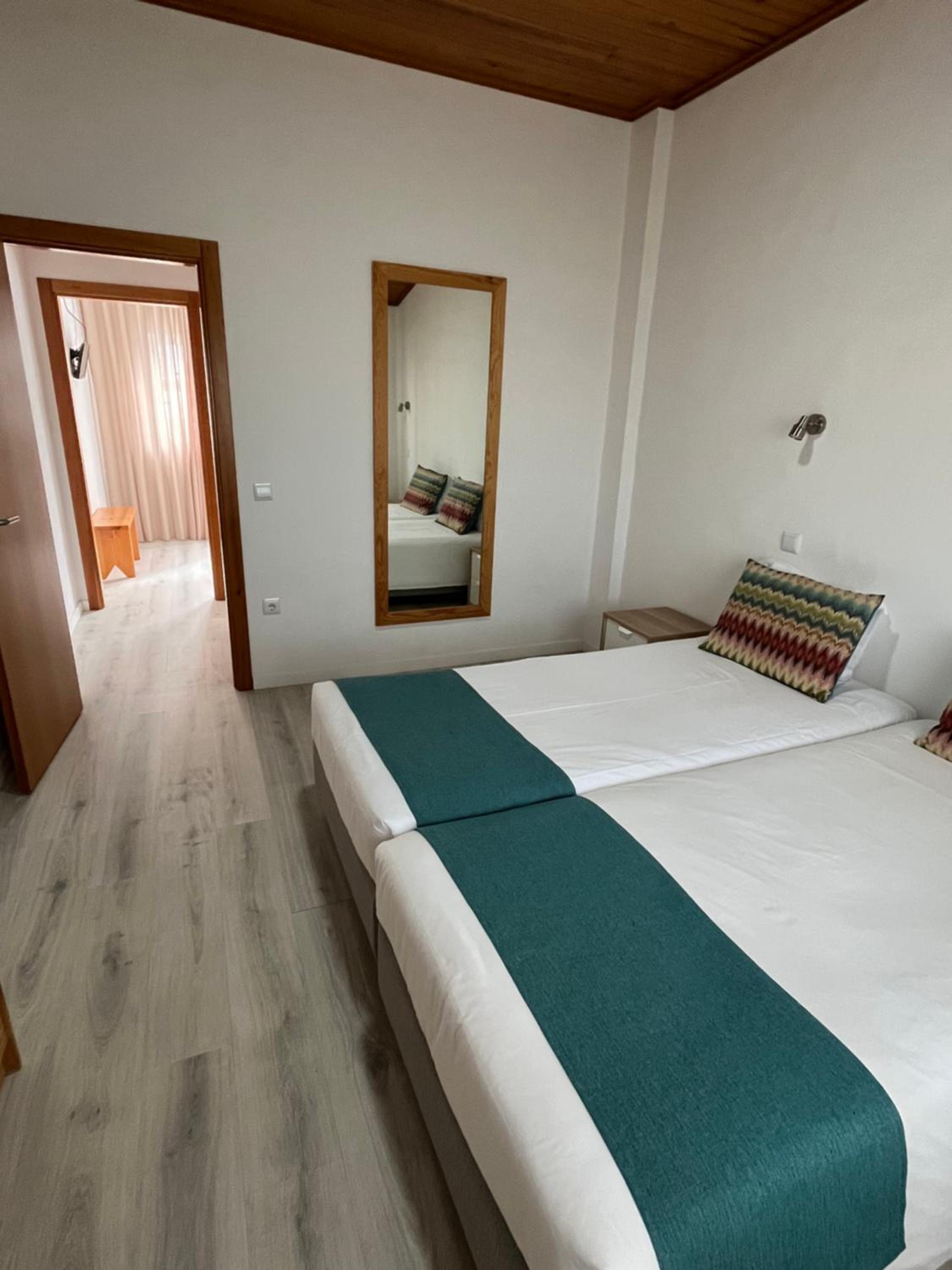 Suite - Photo 2
