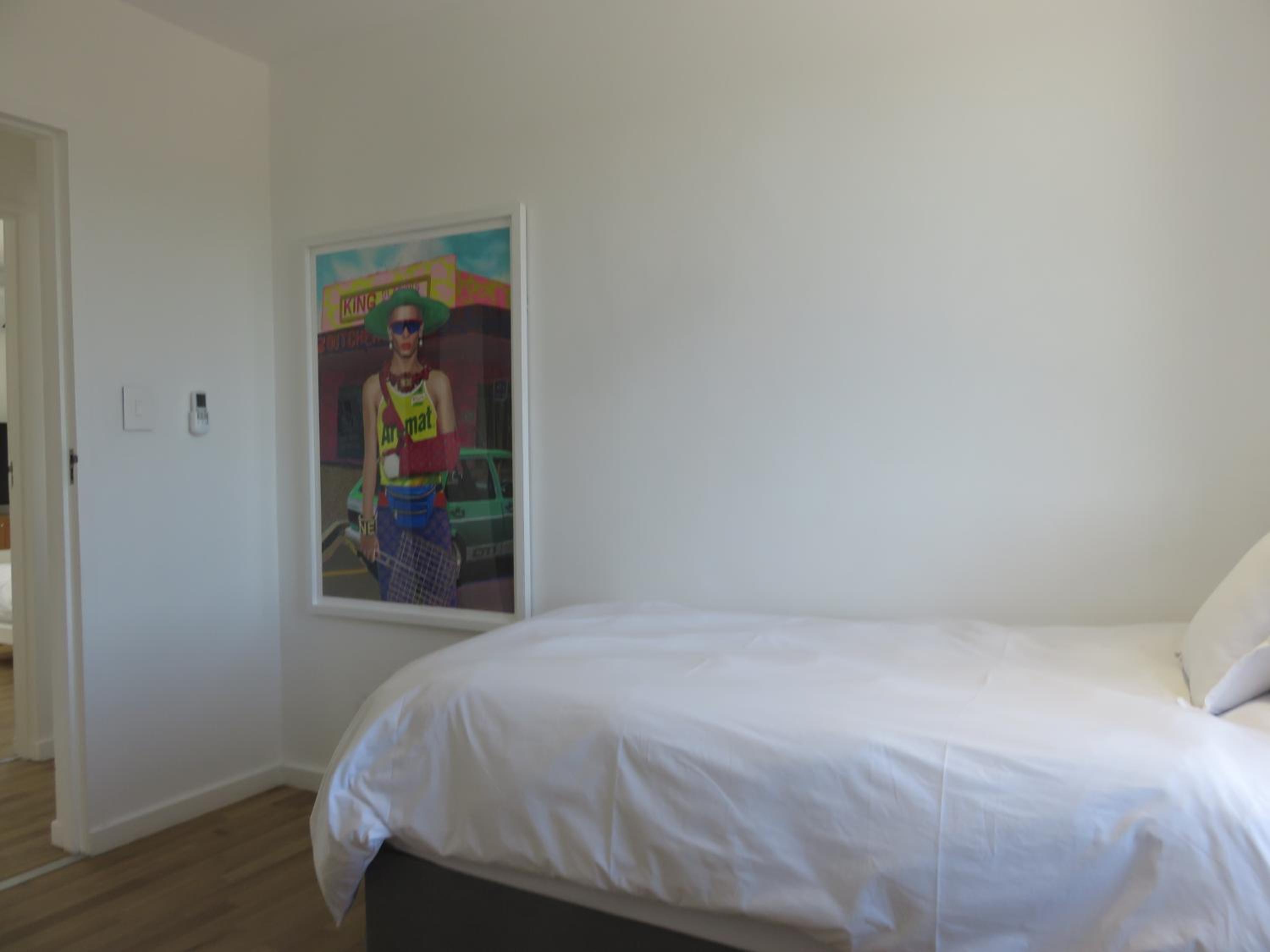 Deluxe Family Suite - Photo 2