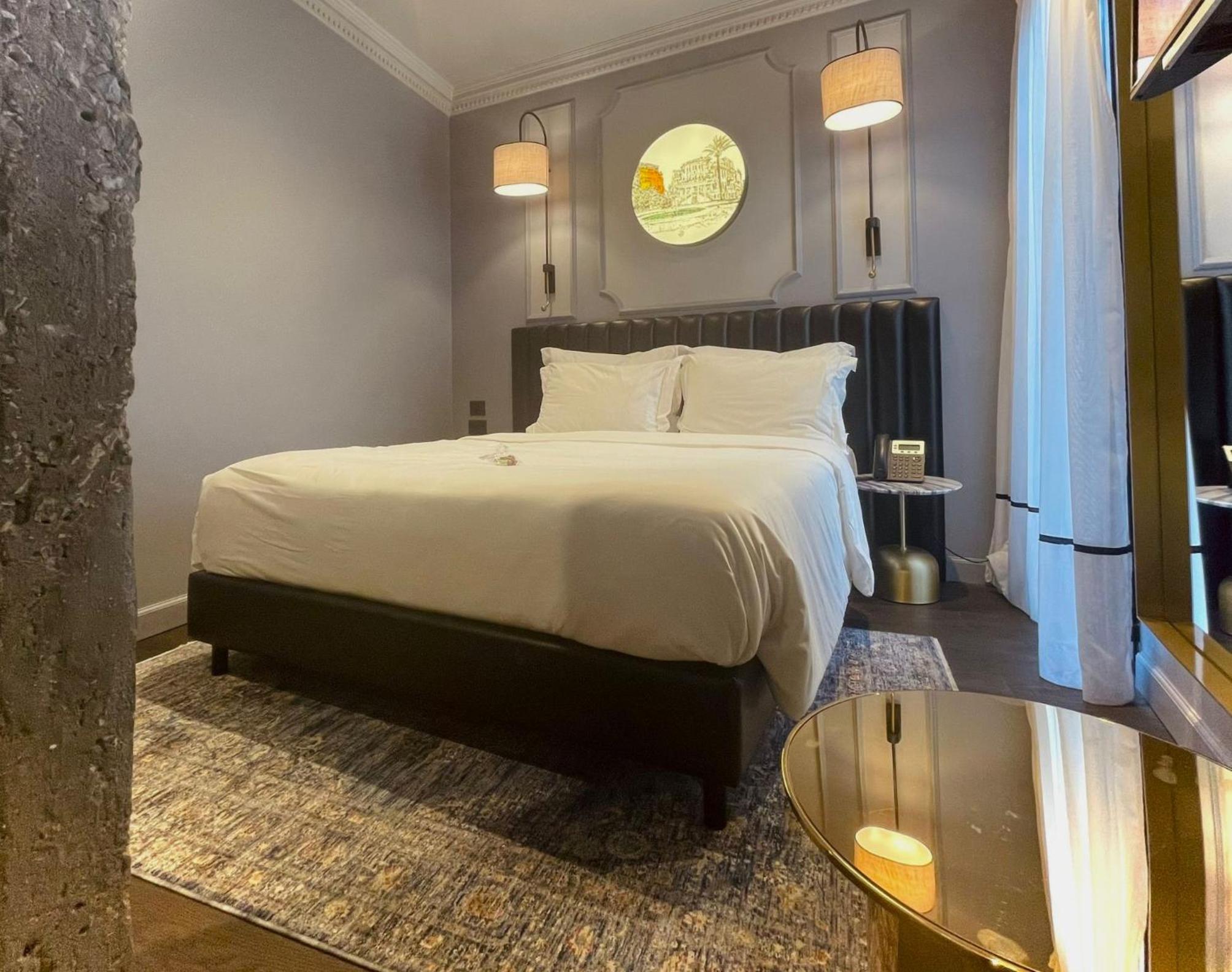 Standard Double Room - Photo 4