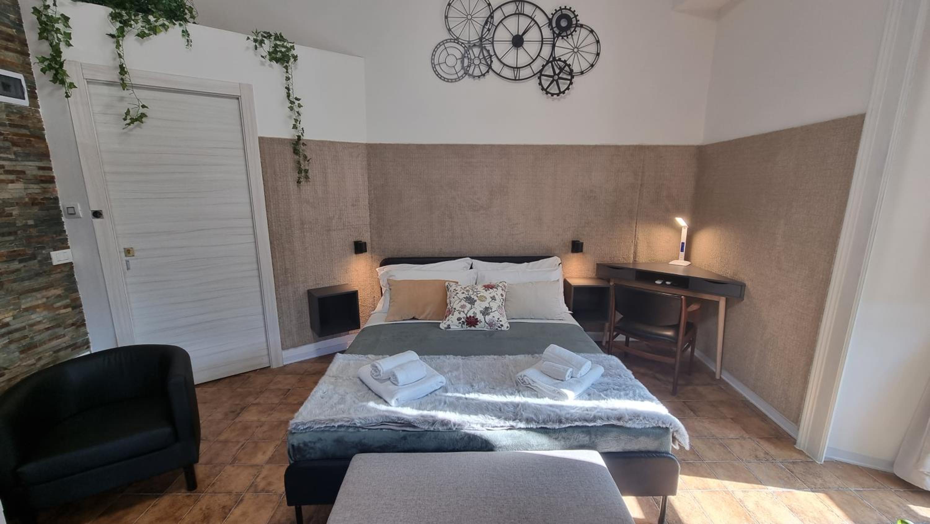 Triple Room with Private External Bathroom
