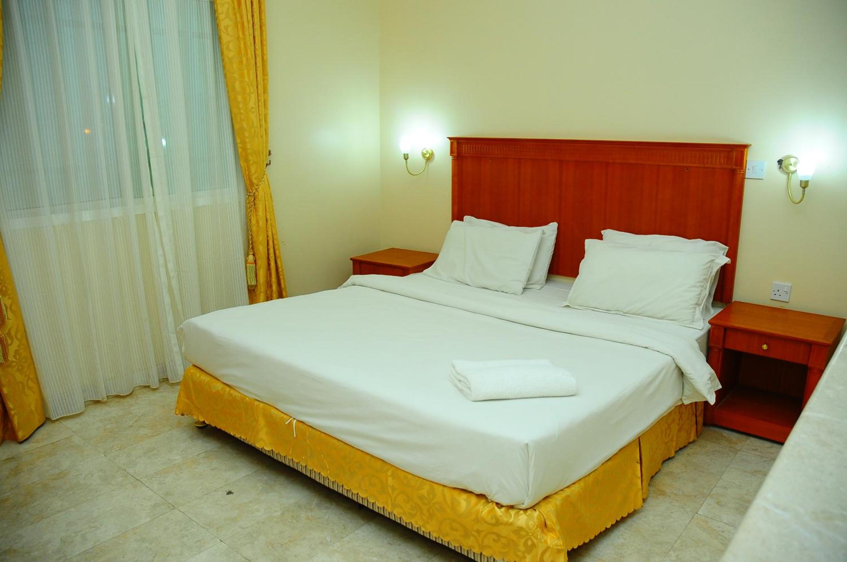 Standard Double Room photo 3