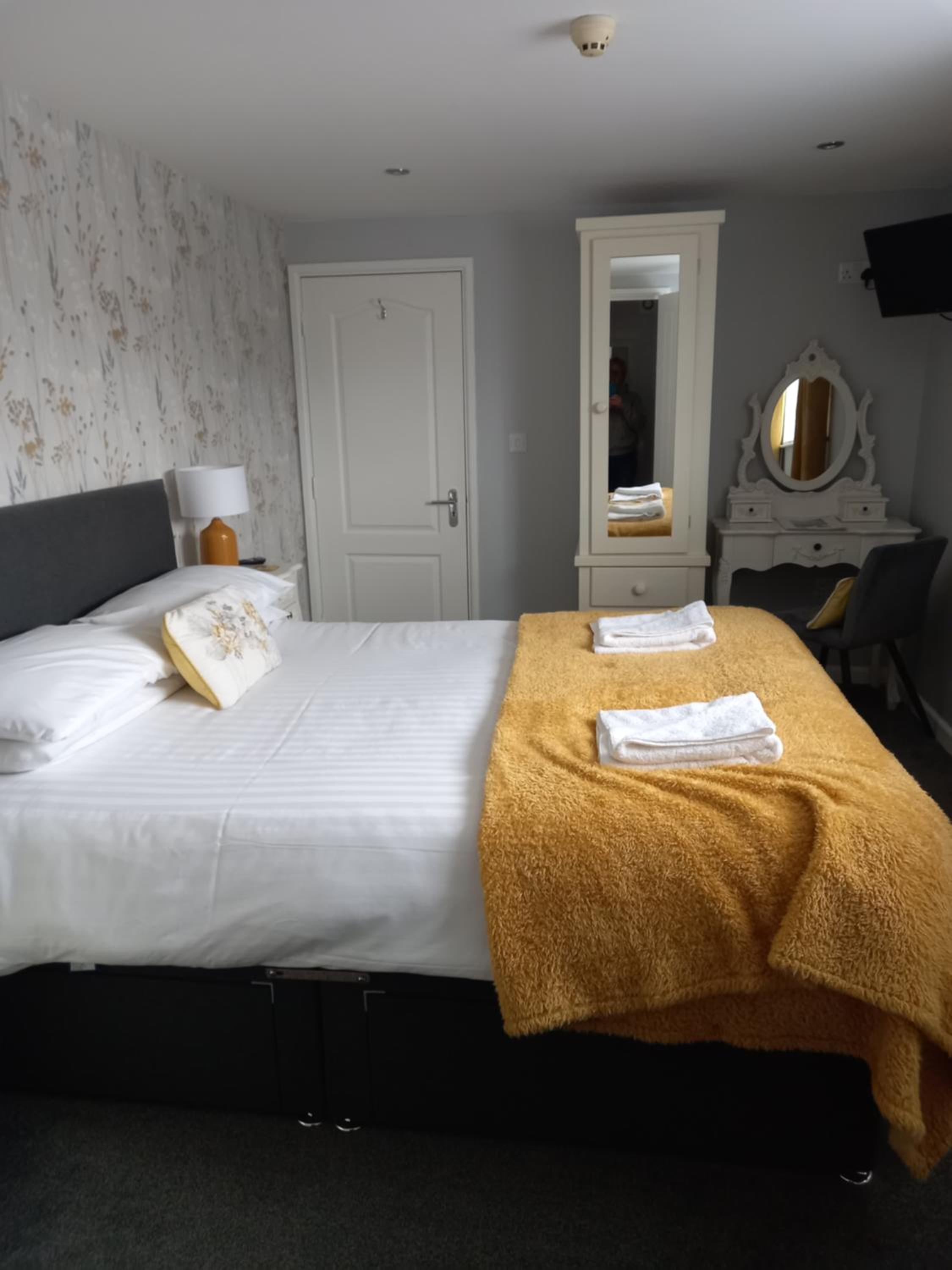 Single Room