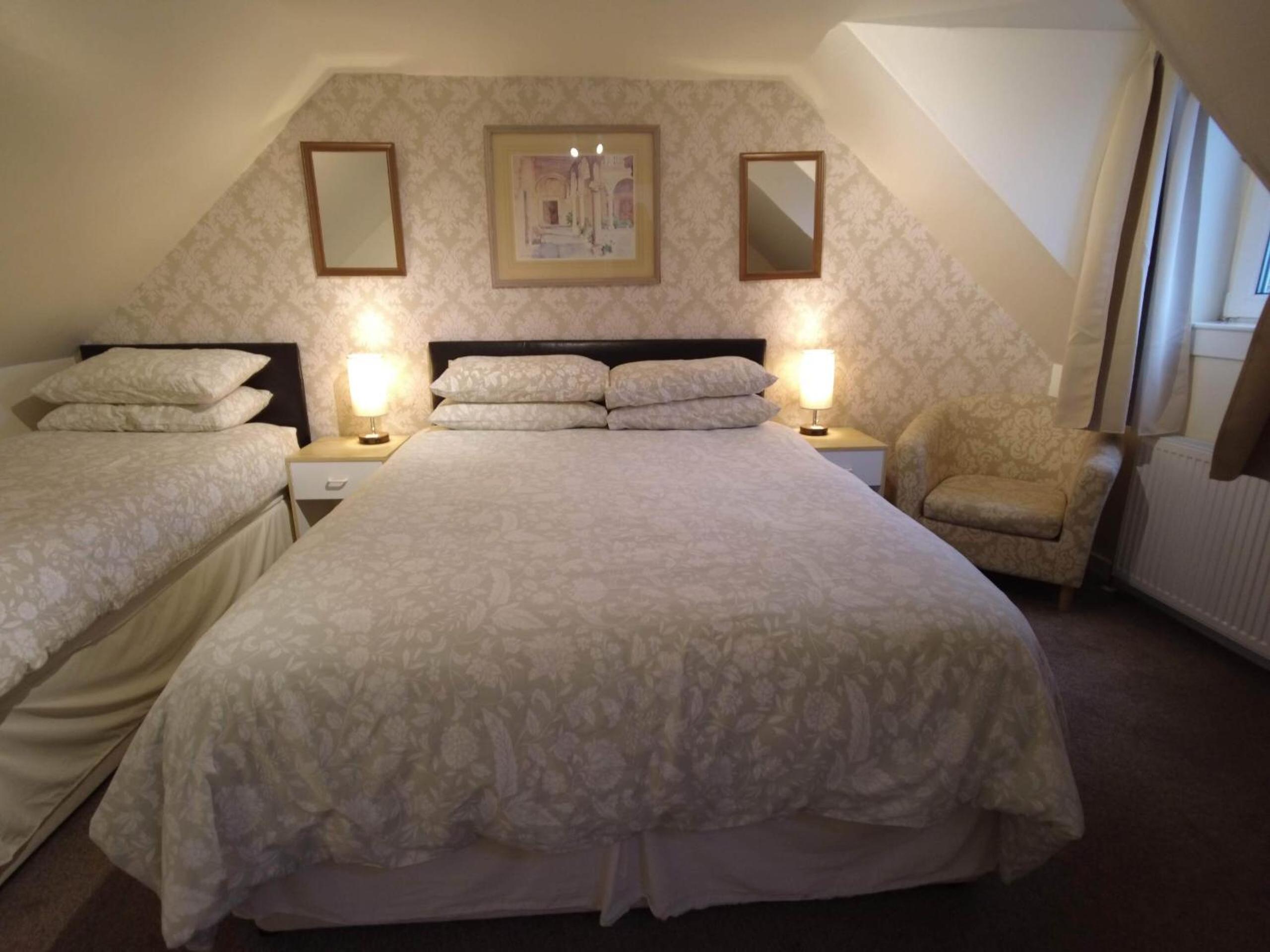 Two-Bedroom Cottage photo 3