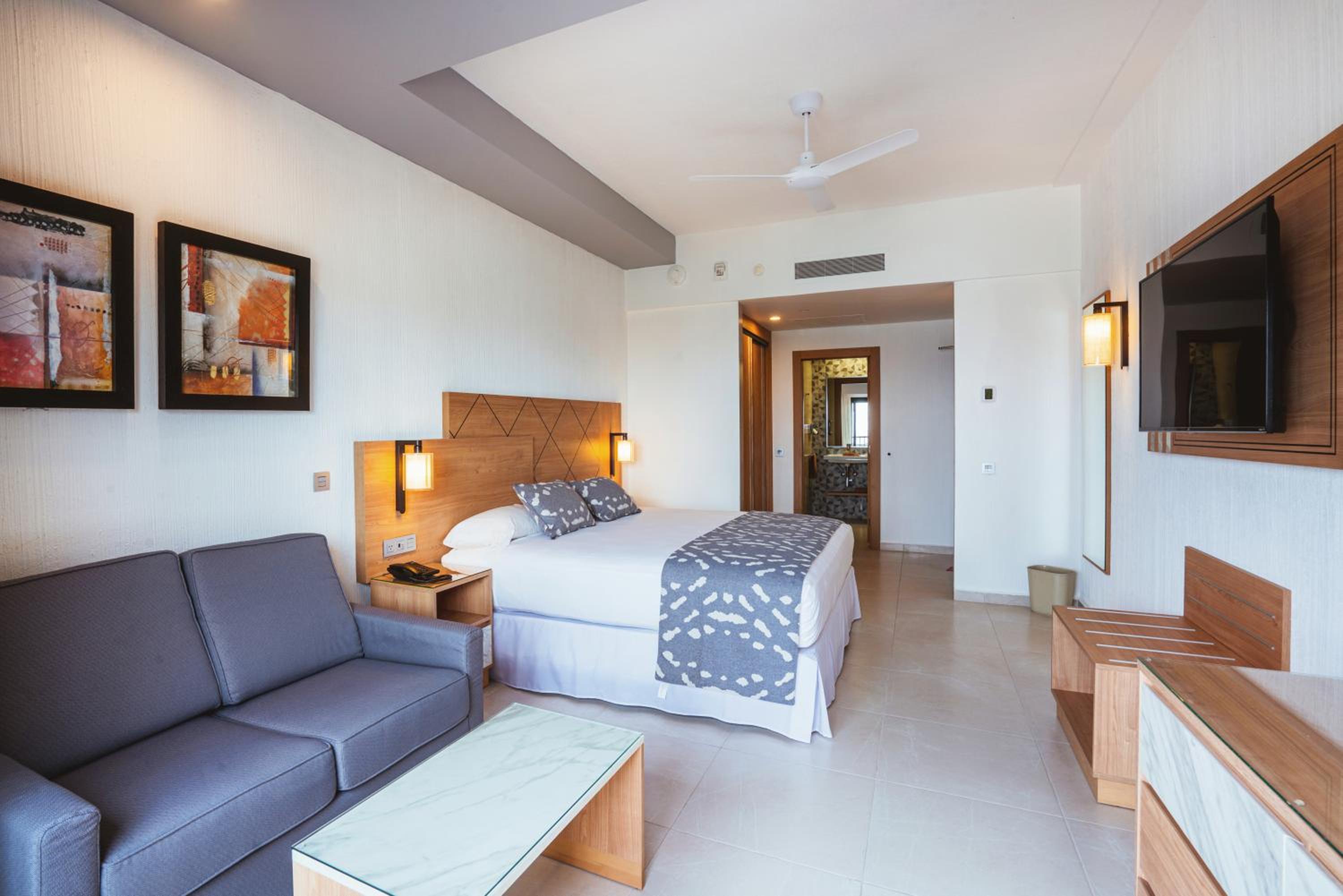 Double Room with Garden View - Recently renovated - Photo 4