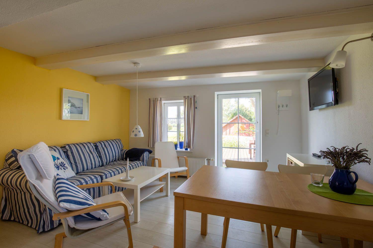 Apartment with Terrace photo 1