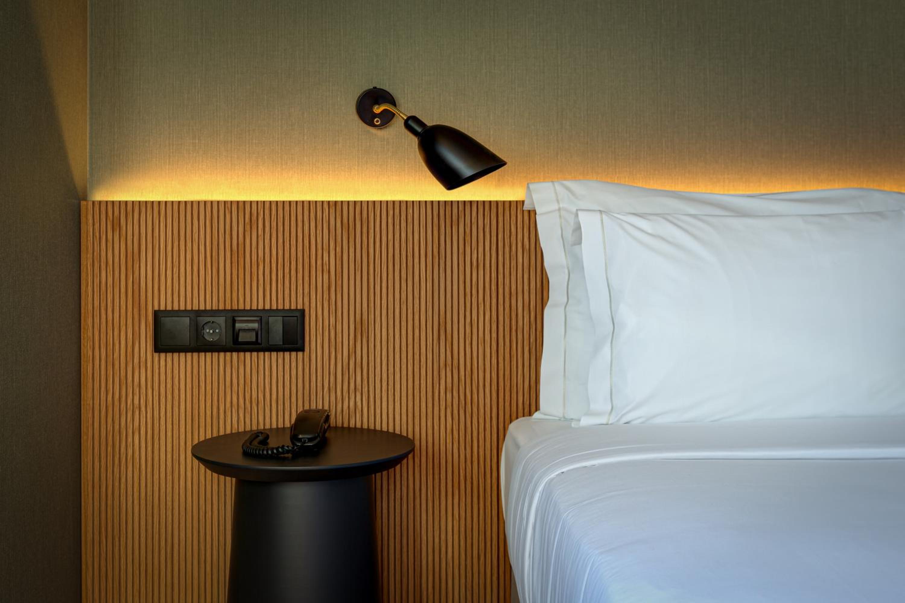 Double Room - Photo 11
