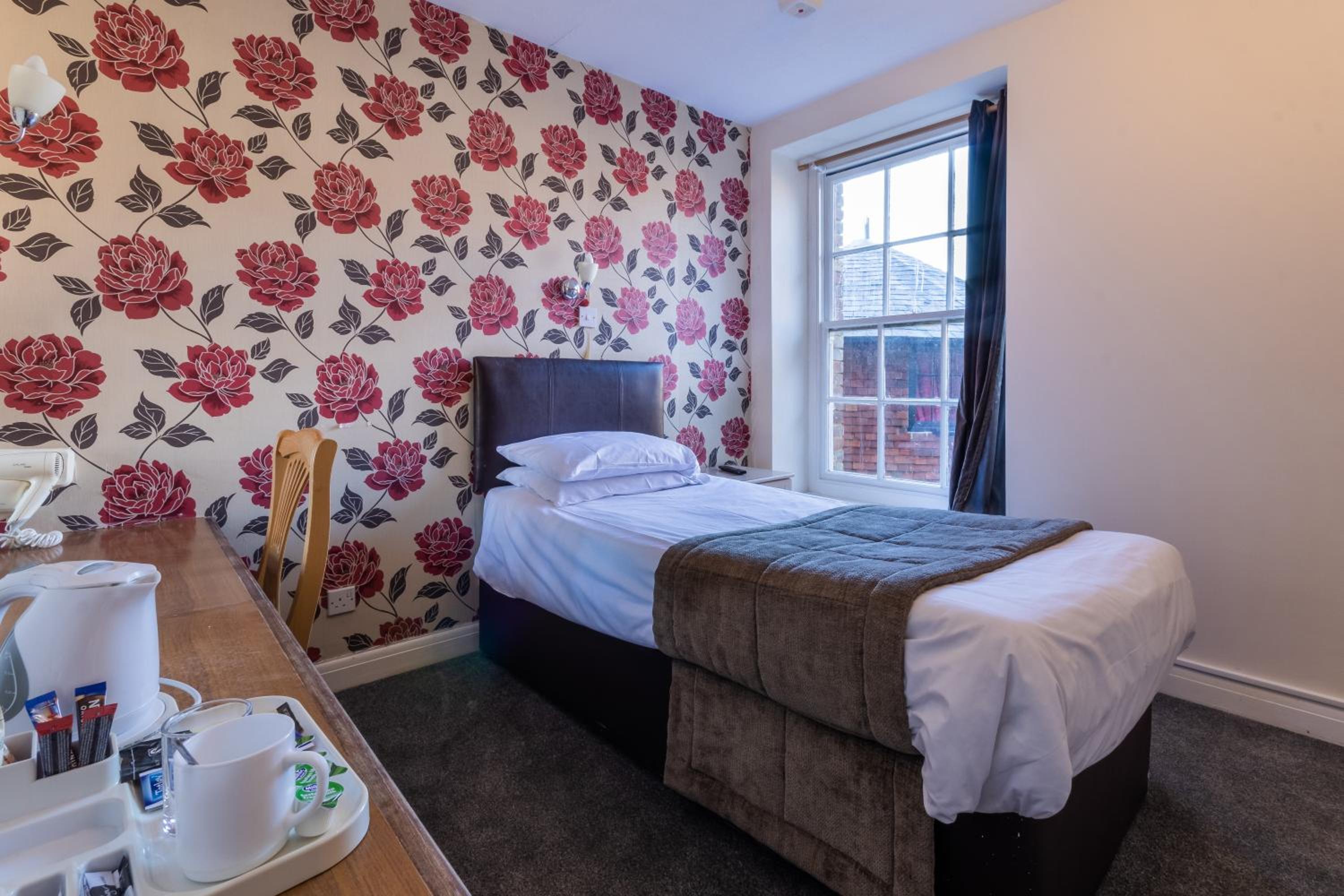 Single Room photo 3