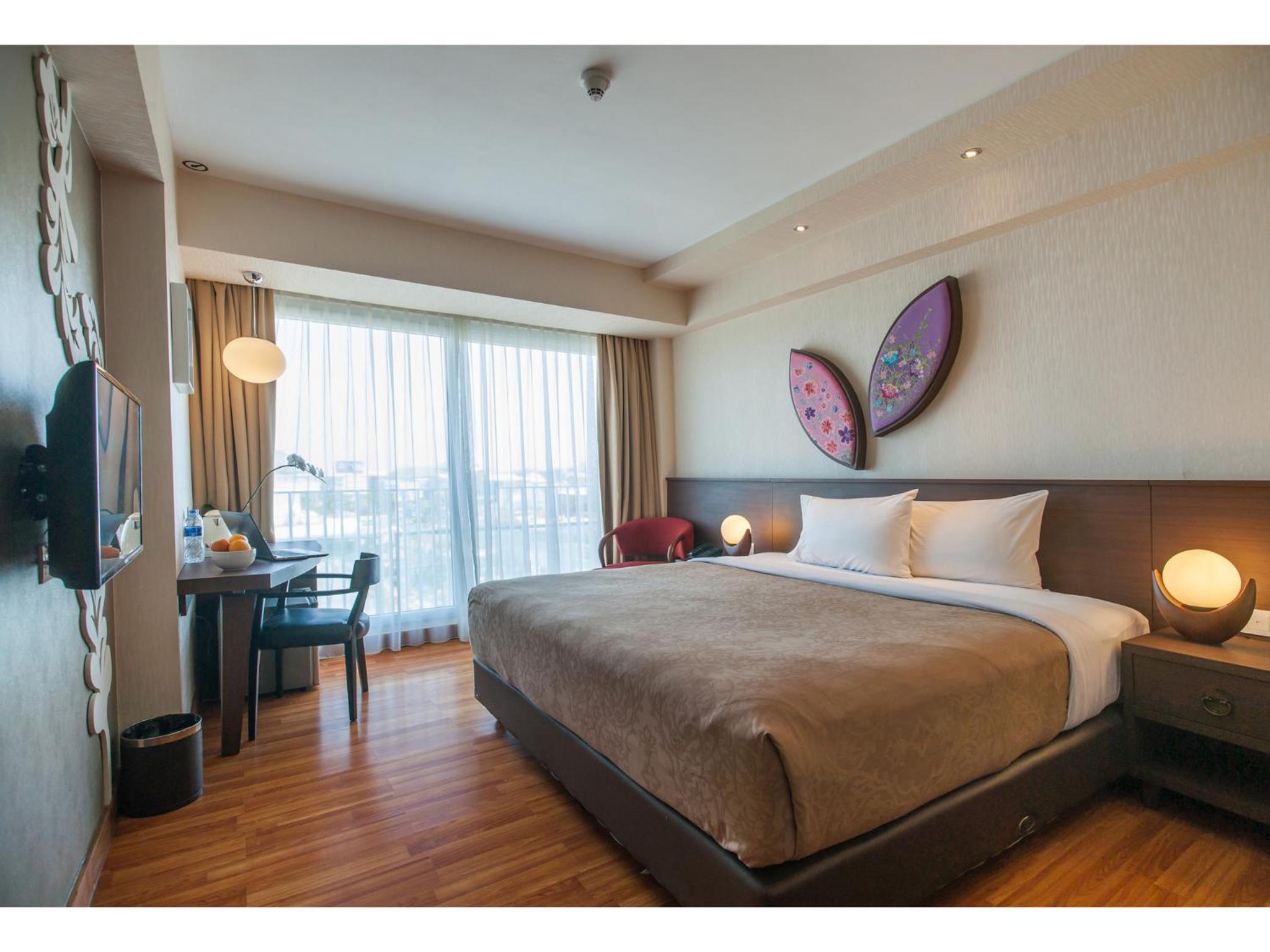 Executive King Room - Photo 1