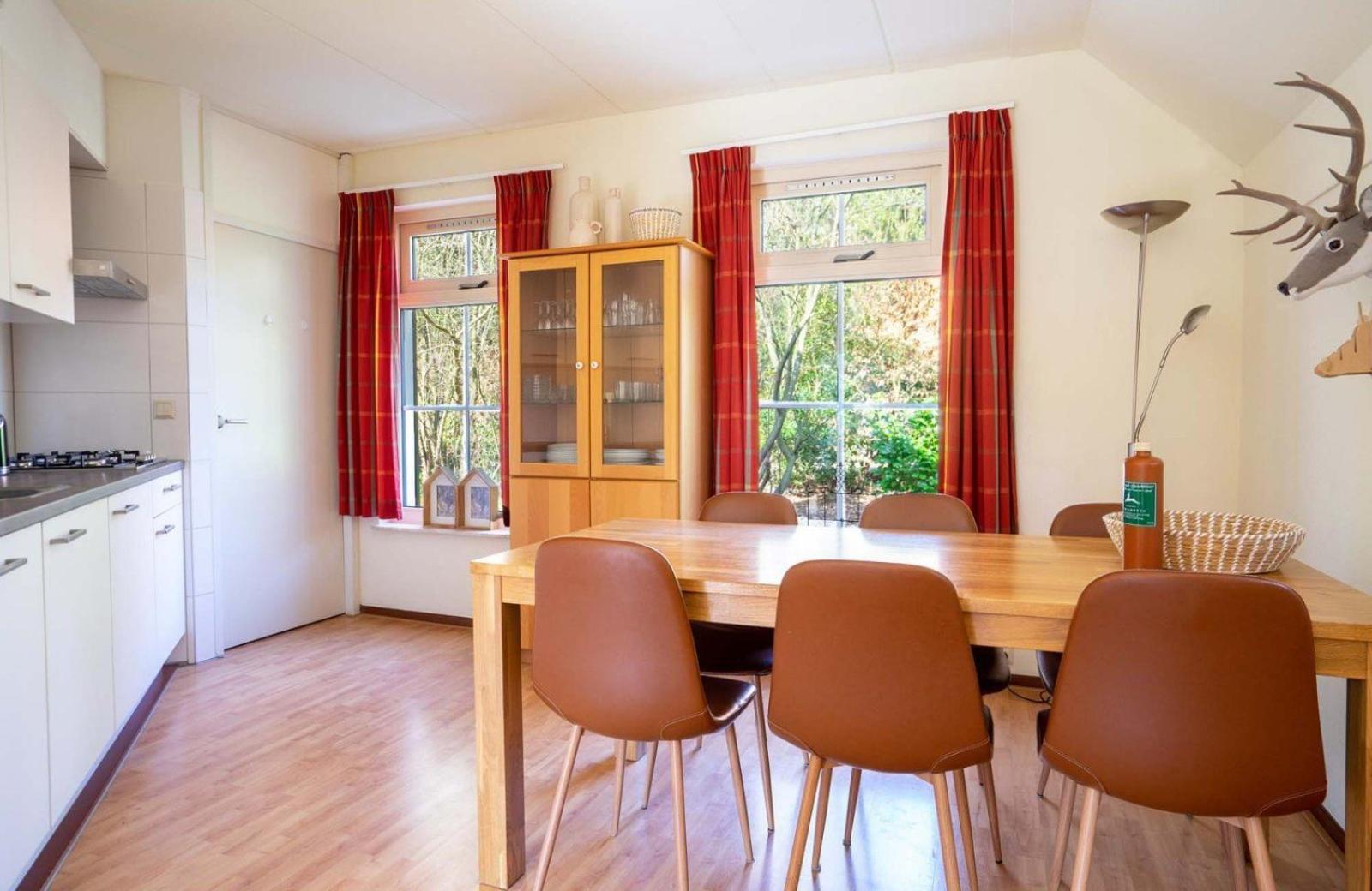 Three-Bedroom House photo 3
