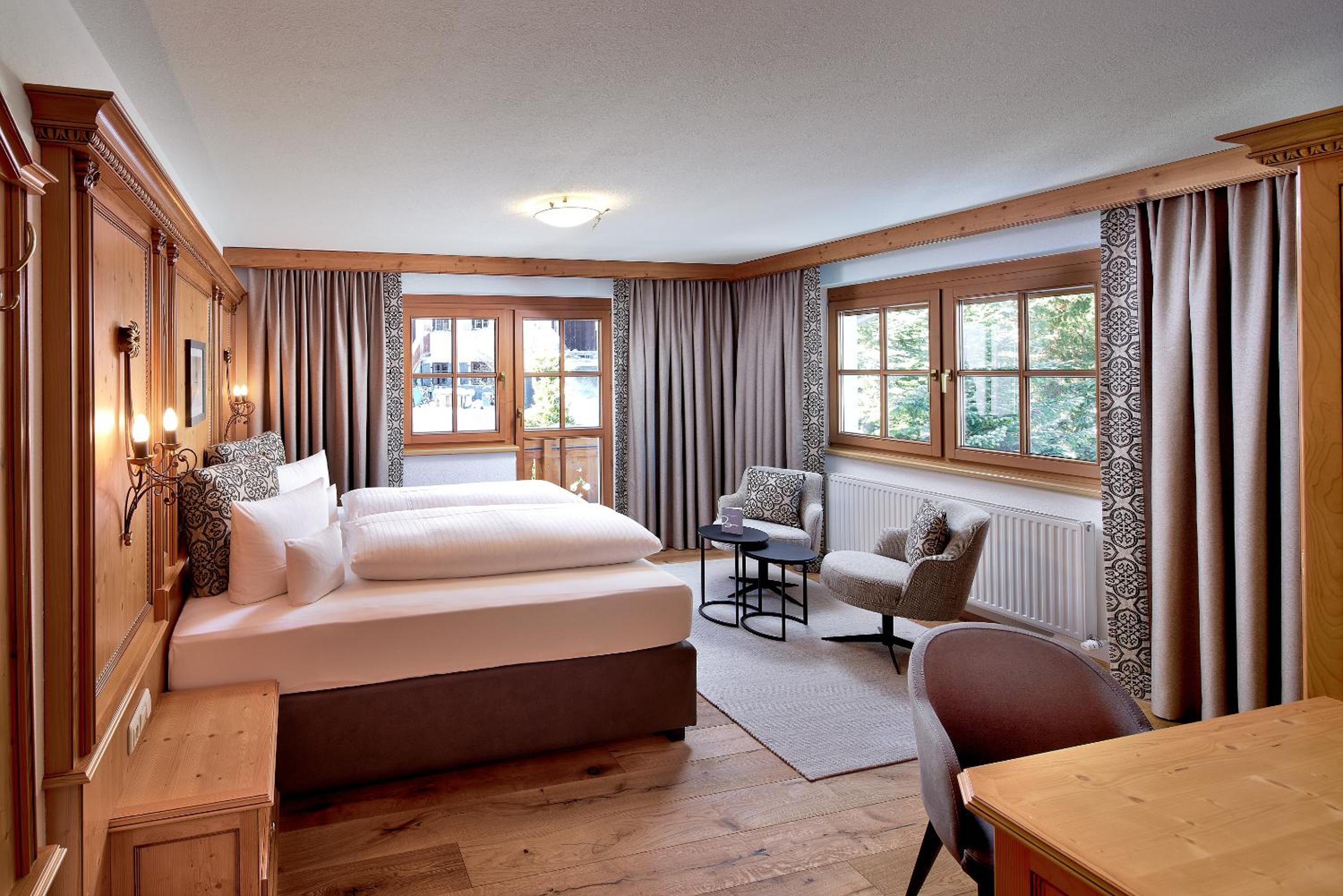 Double Room Country House with Balcony - Photo 1