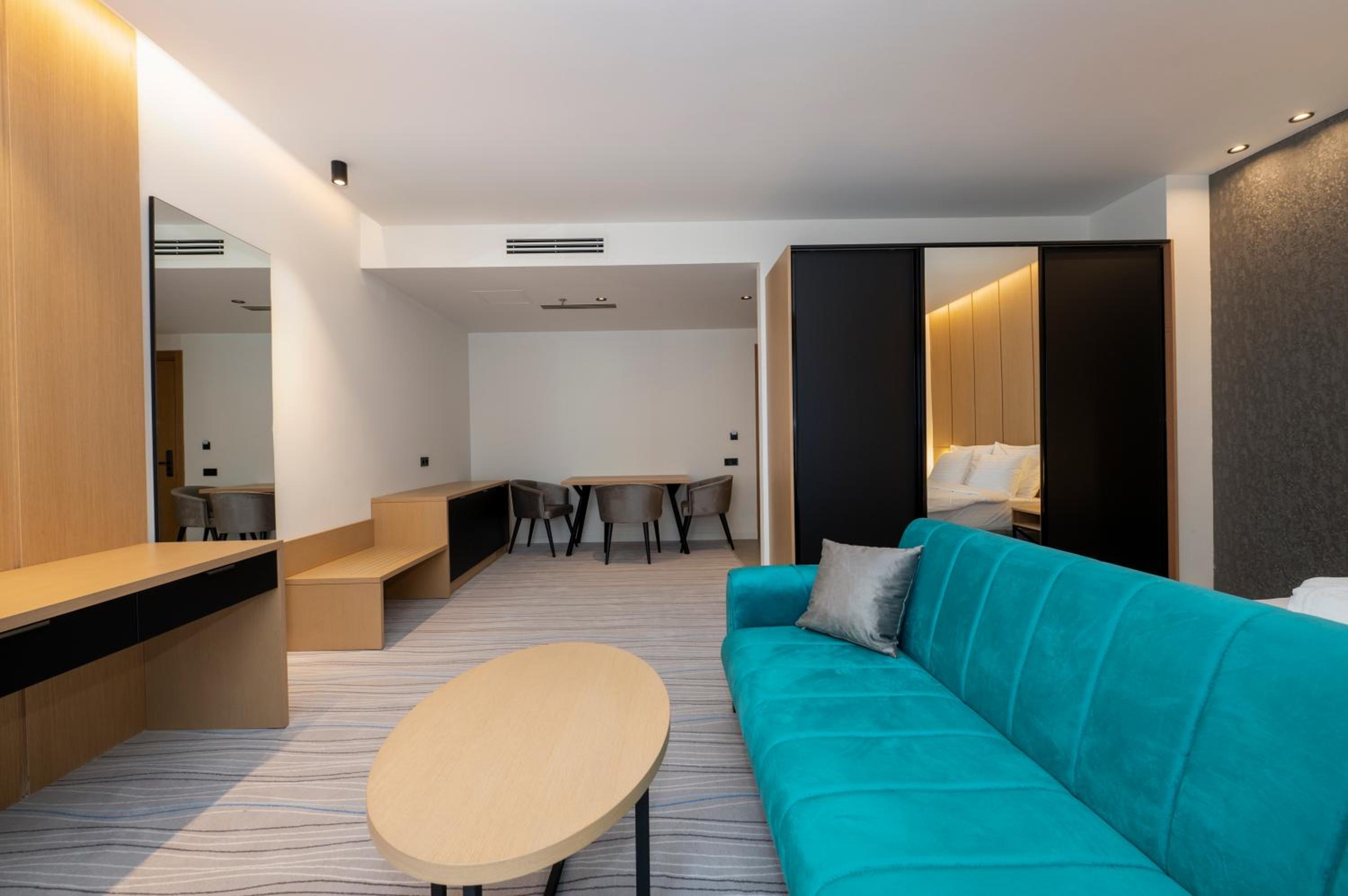 Junior Suite - Photo 6