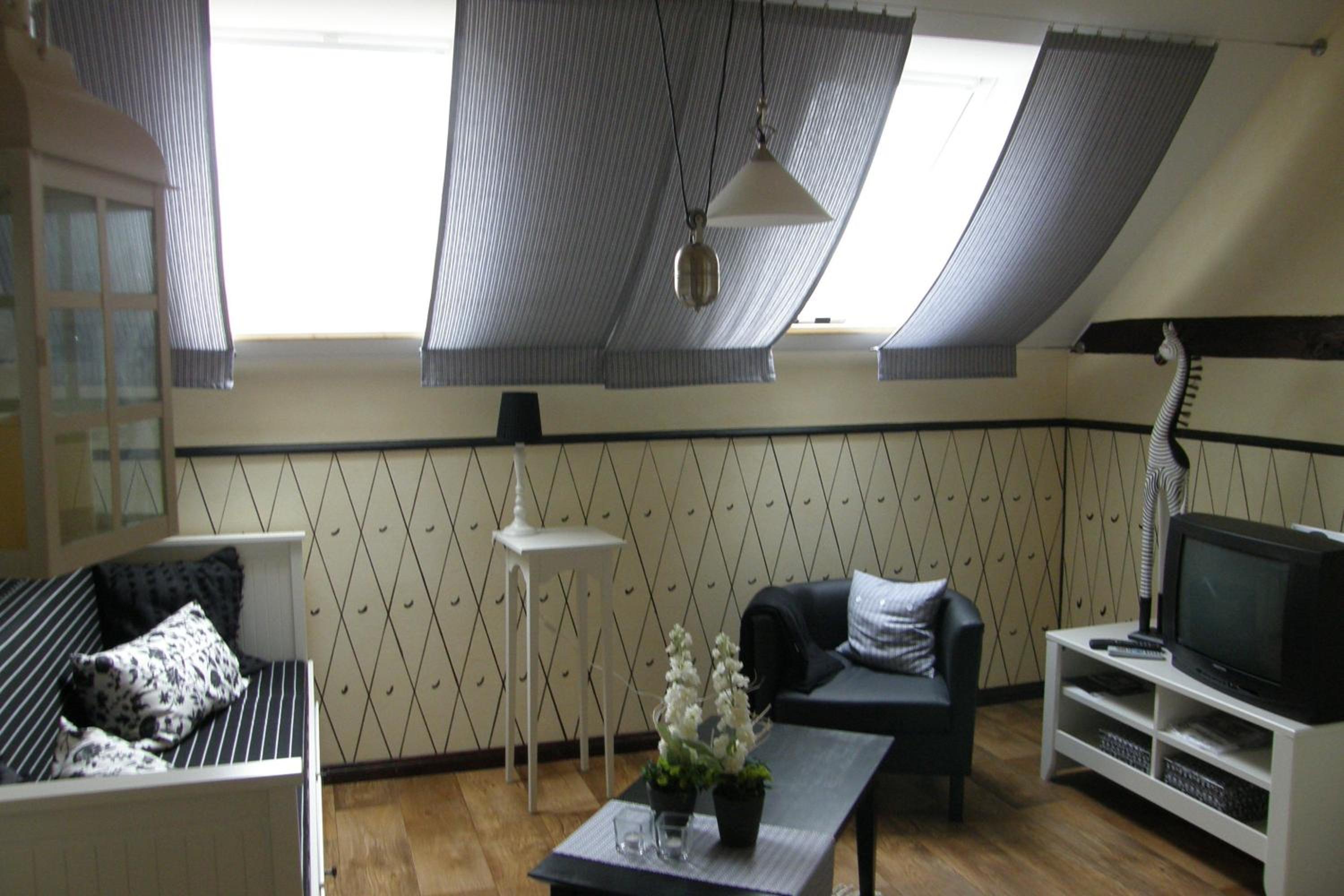 Studio Apartment SW photo 2