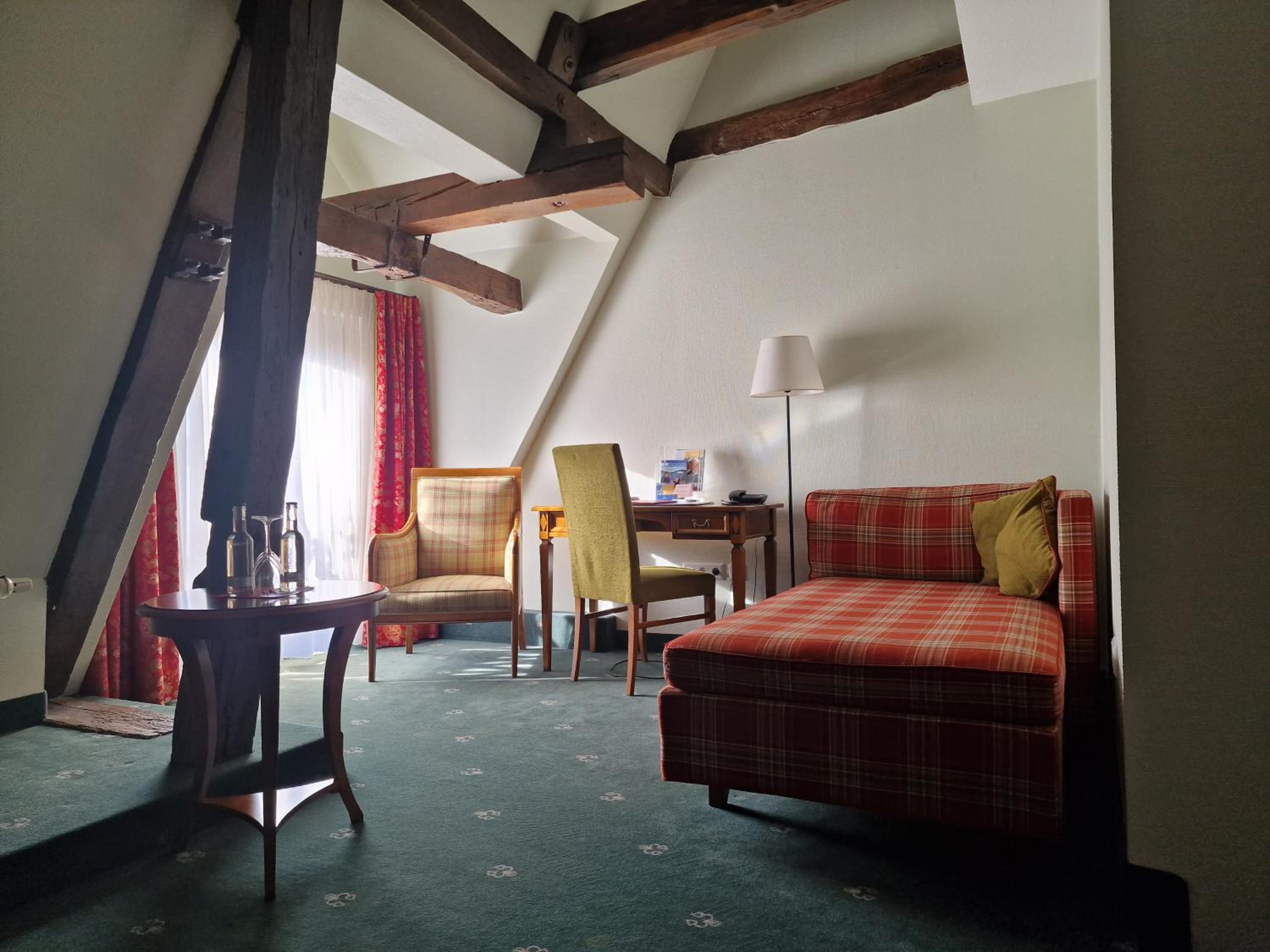 Large Double Room photo 1