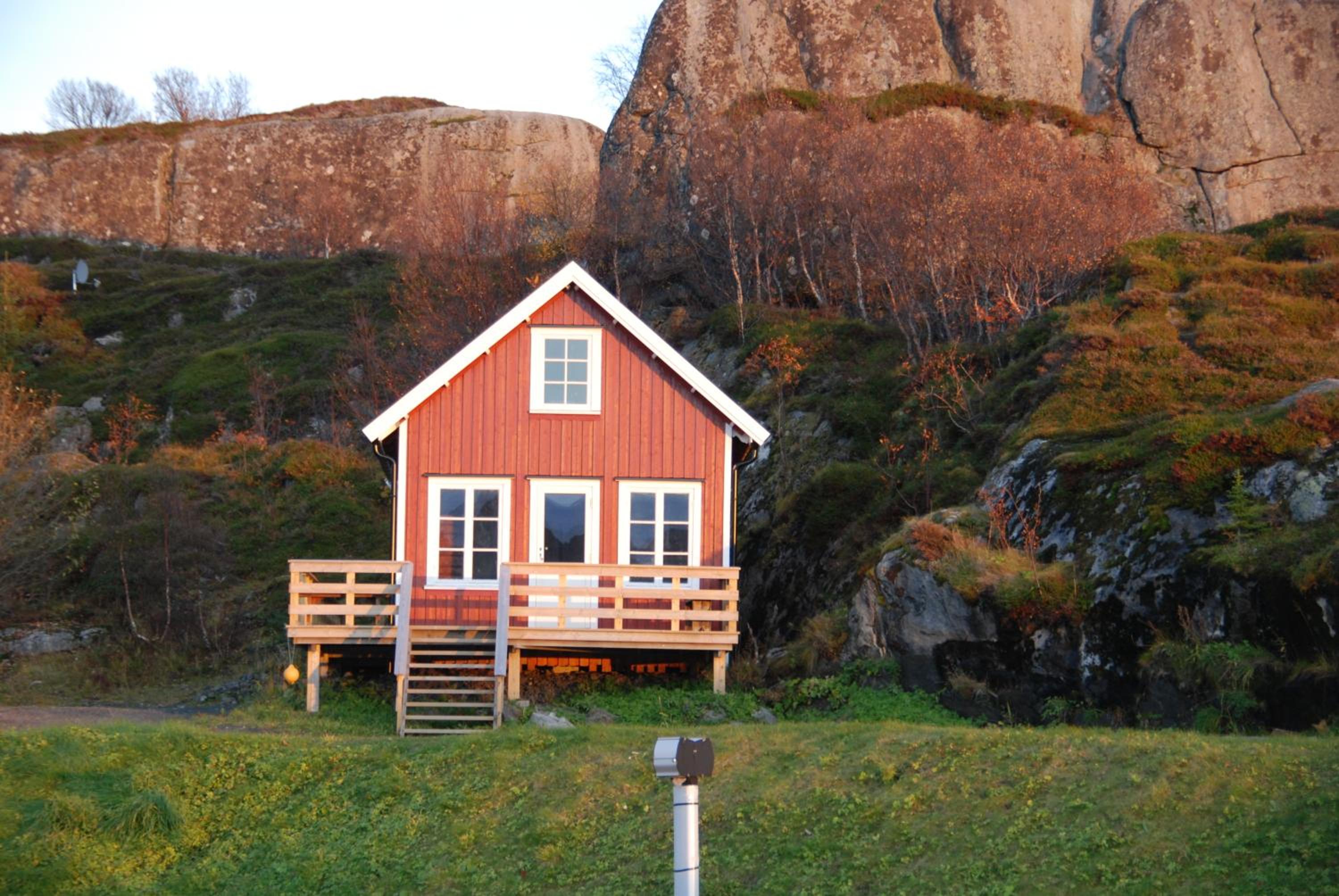 Two-Bedroom Cottage photo 3