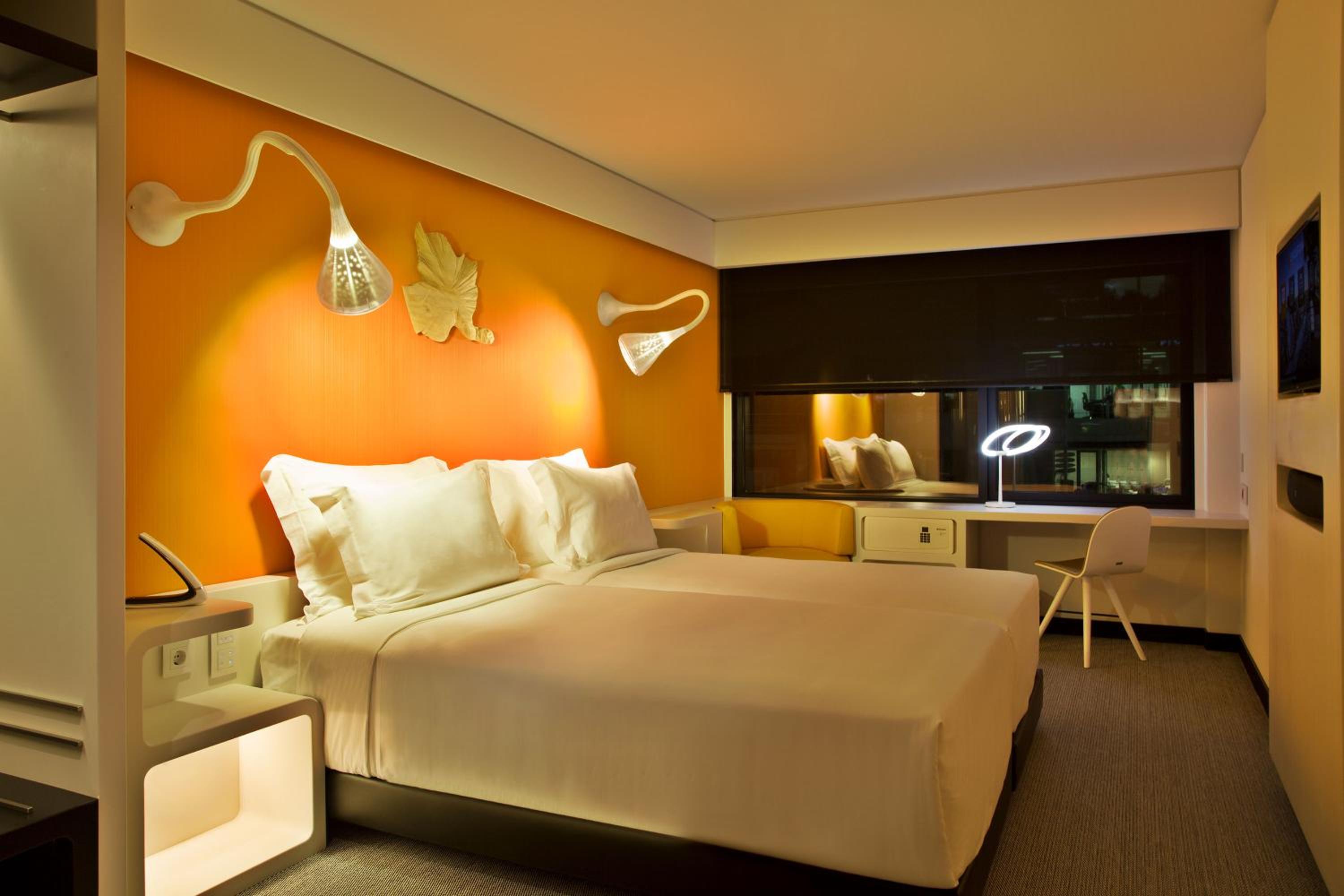 Deluxe Double or Twin Room with City View photo 1