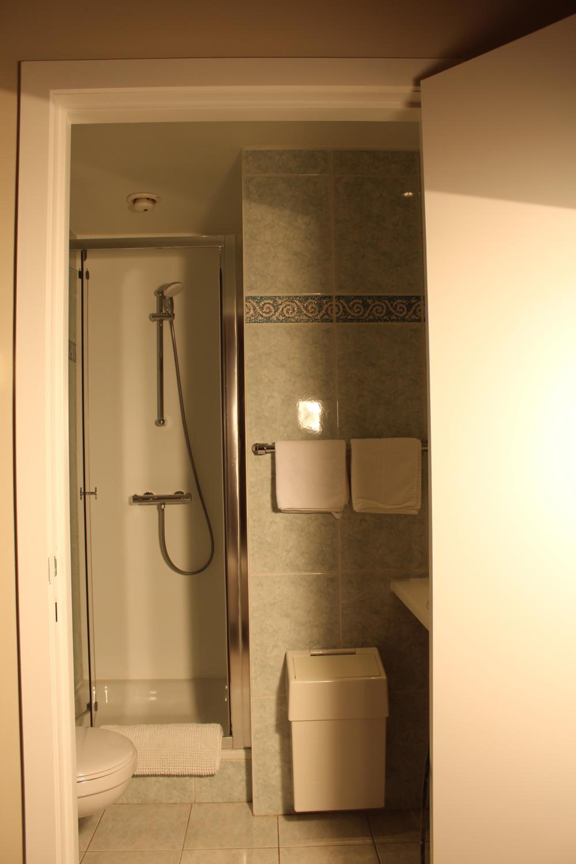 Double Room with Private External Bathroom photo 2