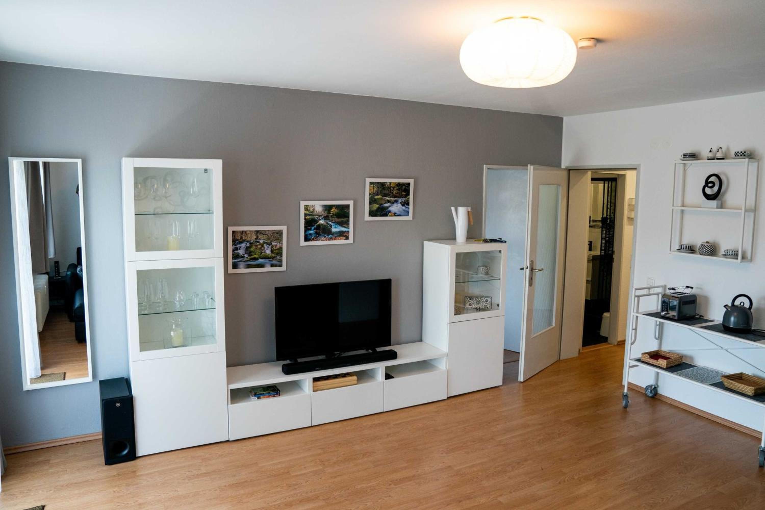 Apartment With Mountain View photo 1