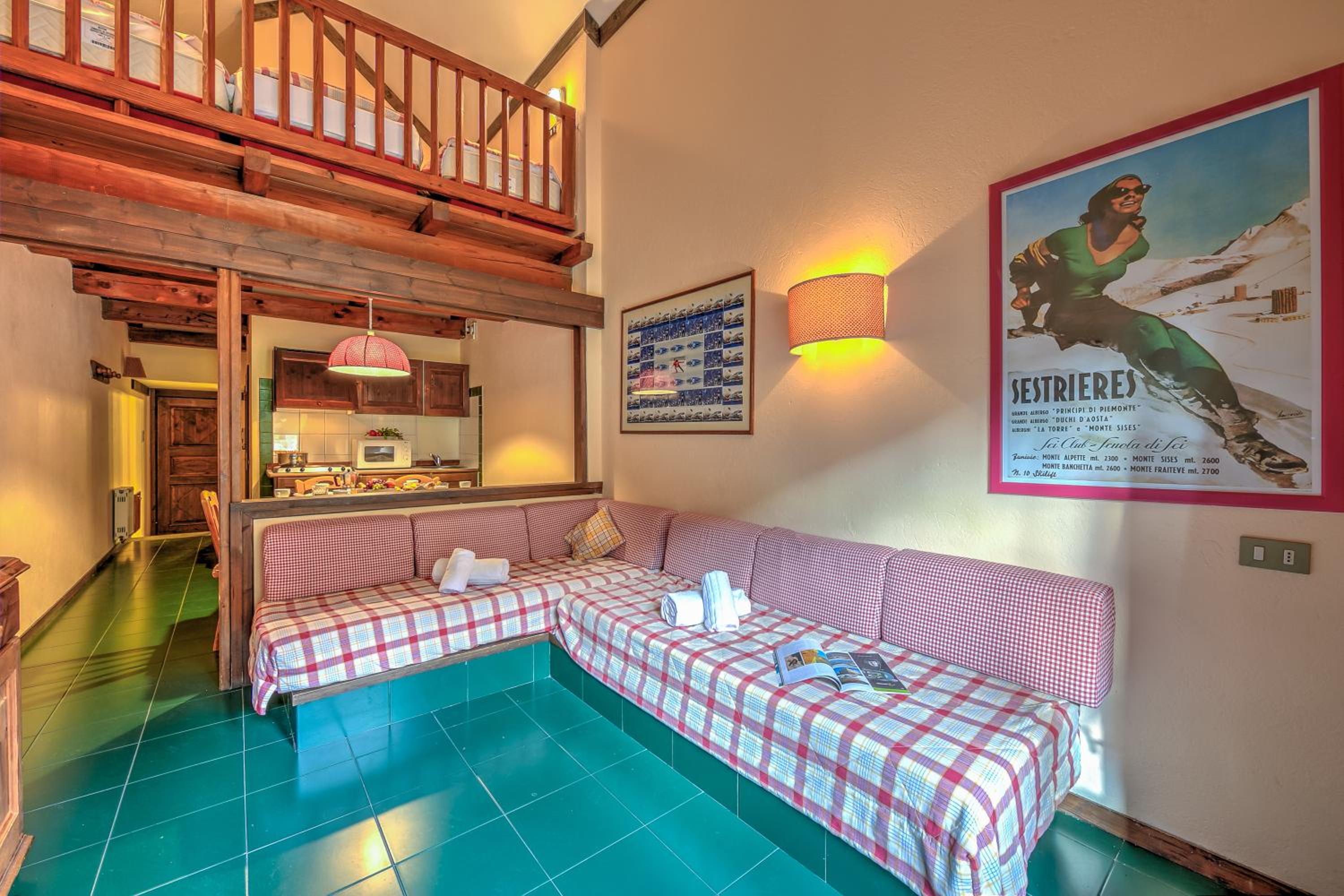 One-Bedroom Apartment