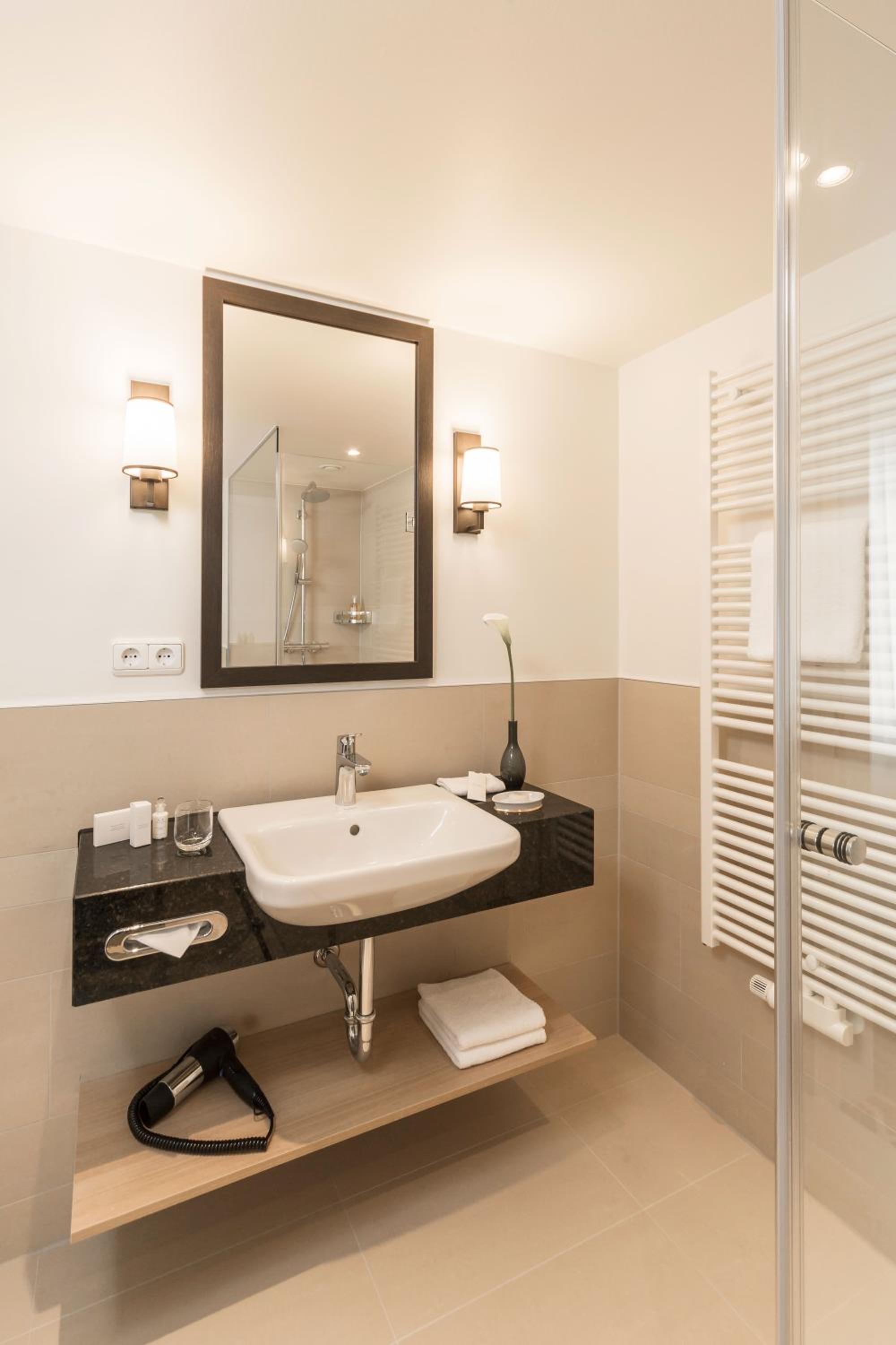 Standard Single Room