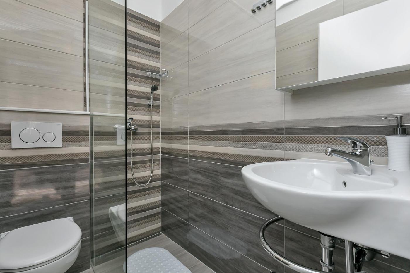 Studio Apartment with Sea View photo 2