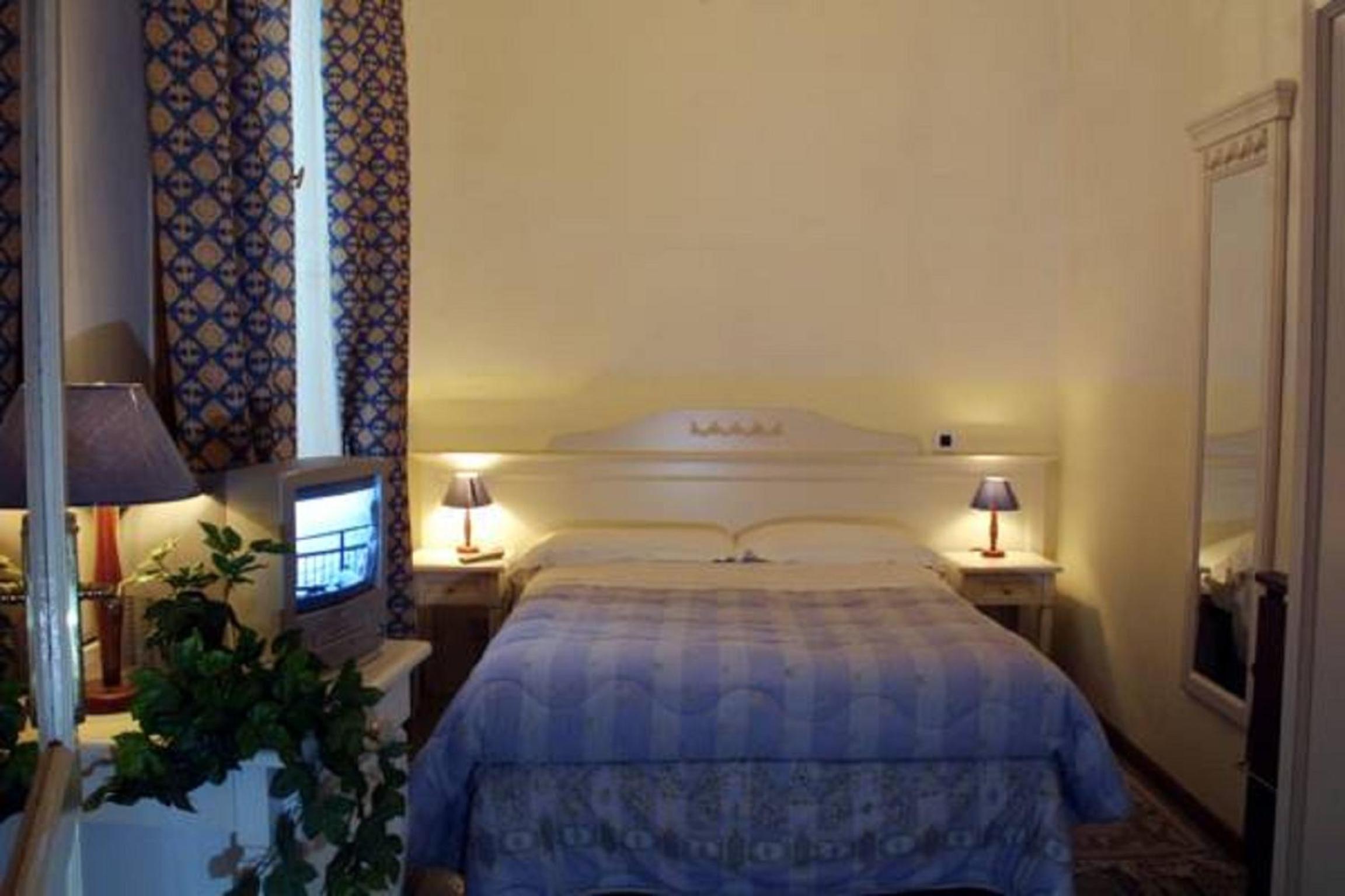 Deluxe Room photo 1