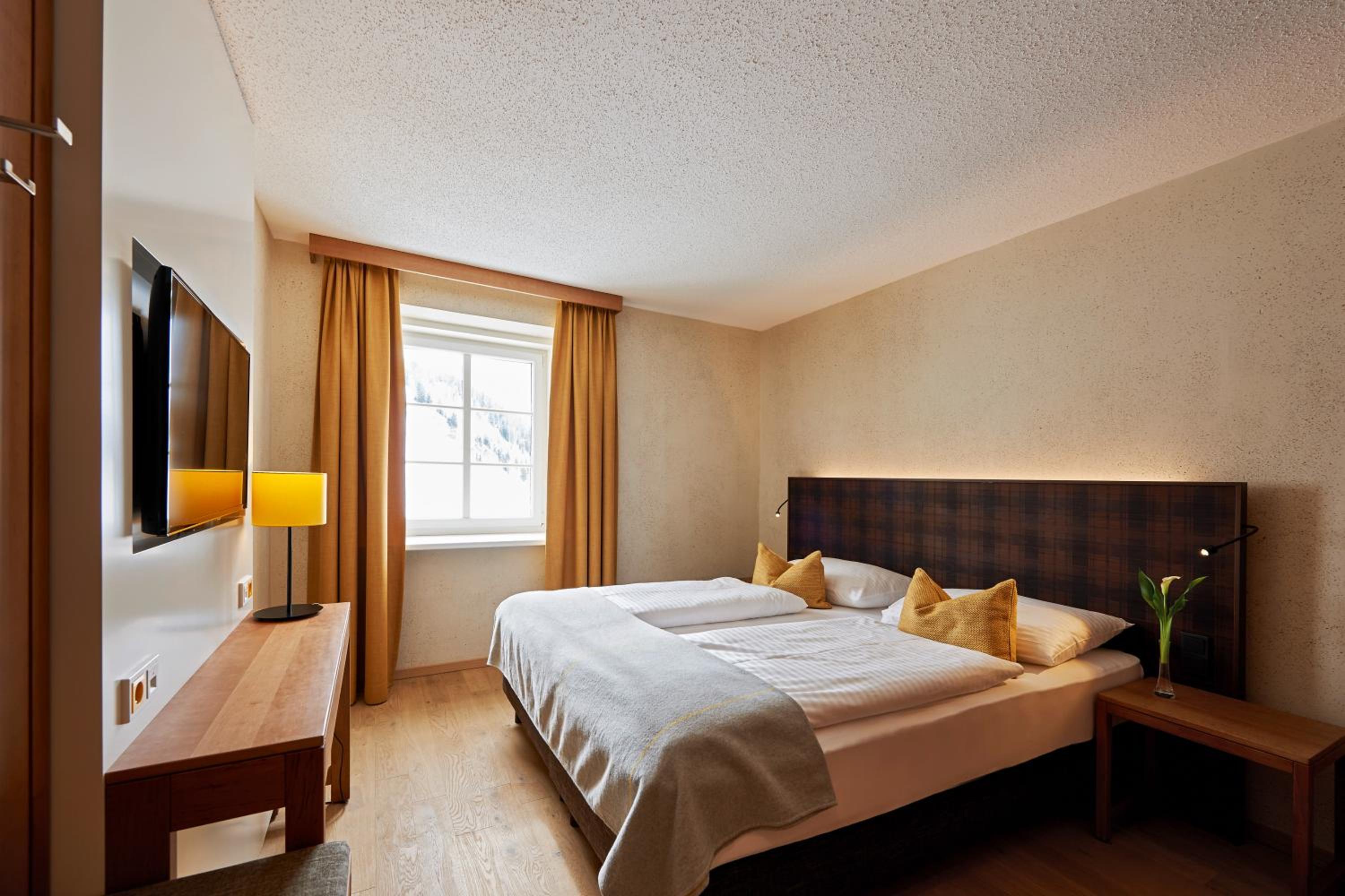 Deluxe Suite photo 1