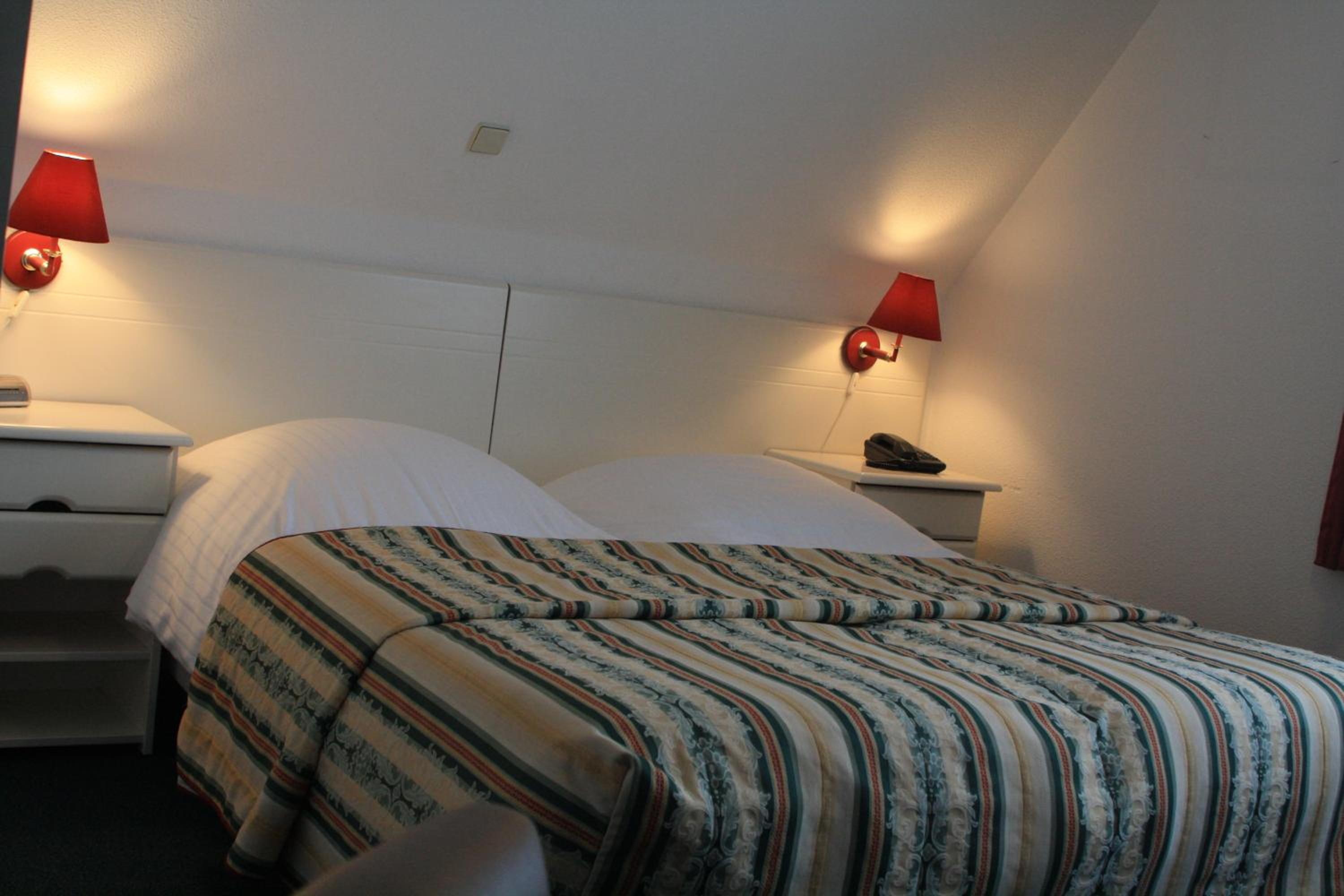 Triple Room with Bath