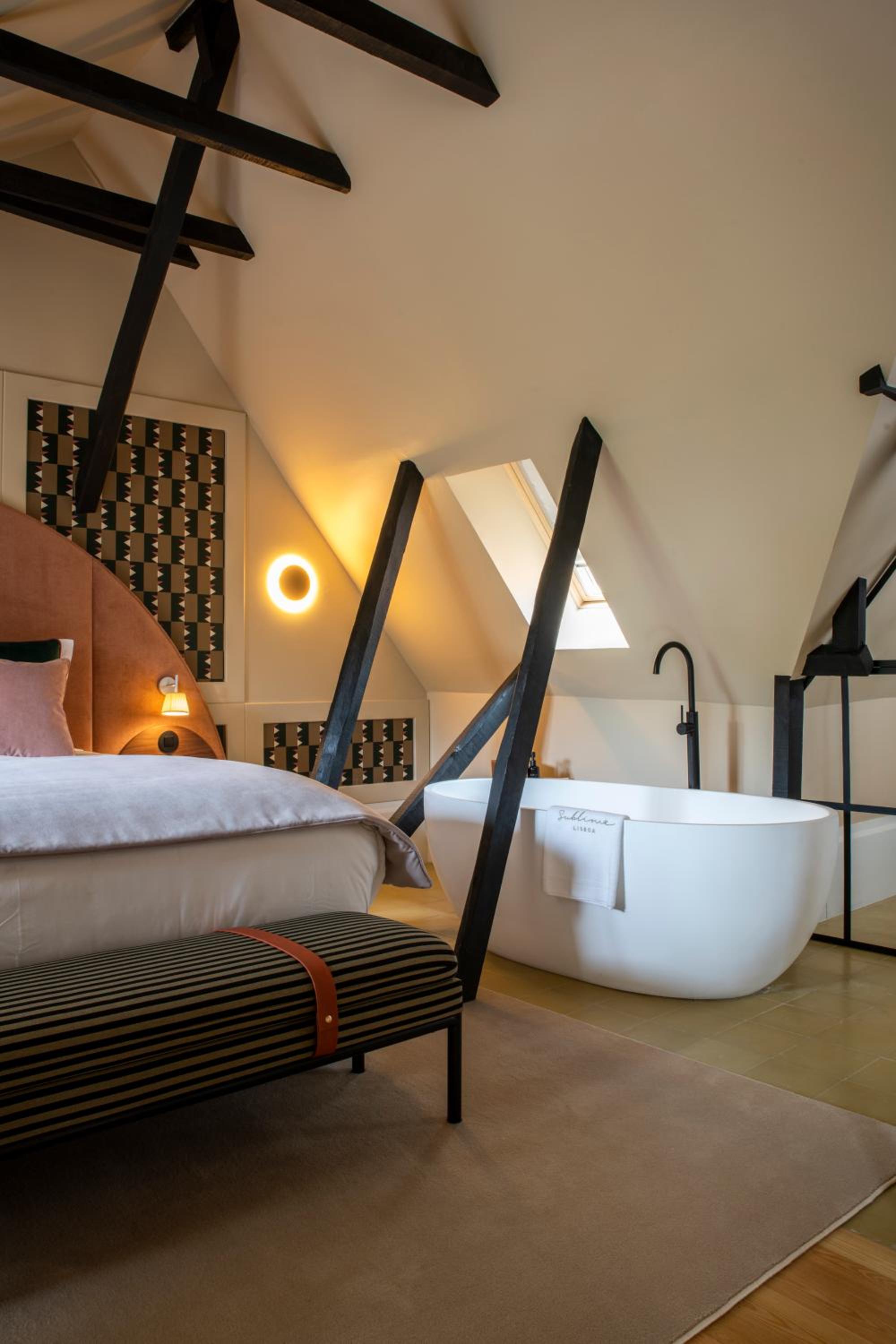 Lisbon Suite thumbnail 6