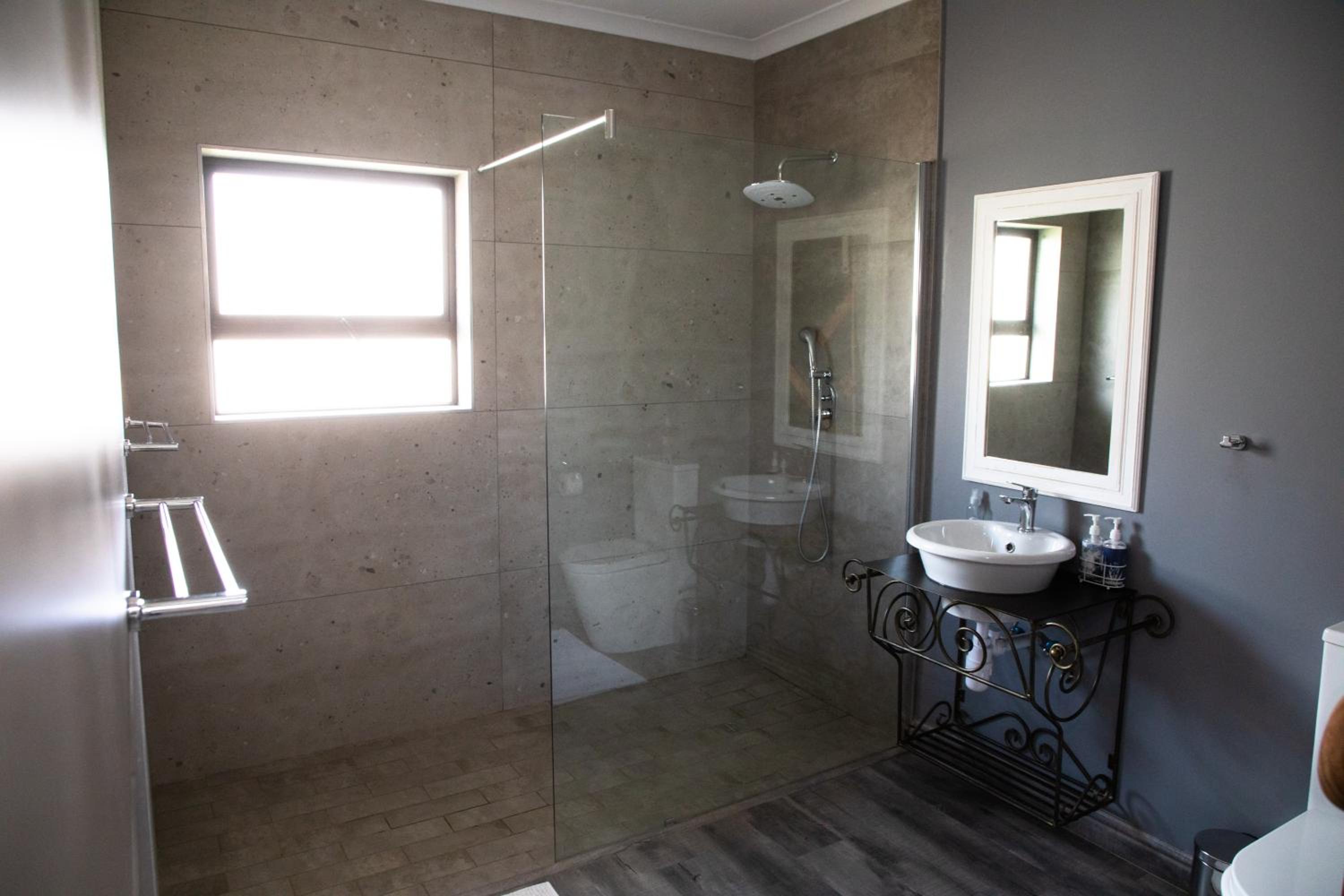 Family Room - Photo 7