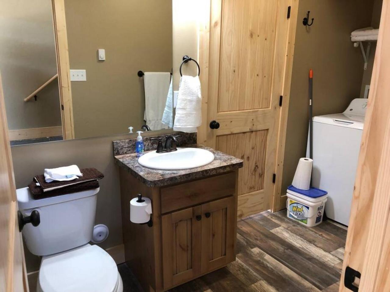 One-Bedroom Suite photo 2