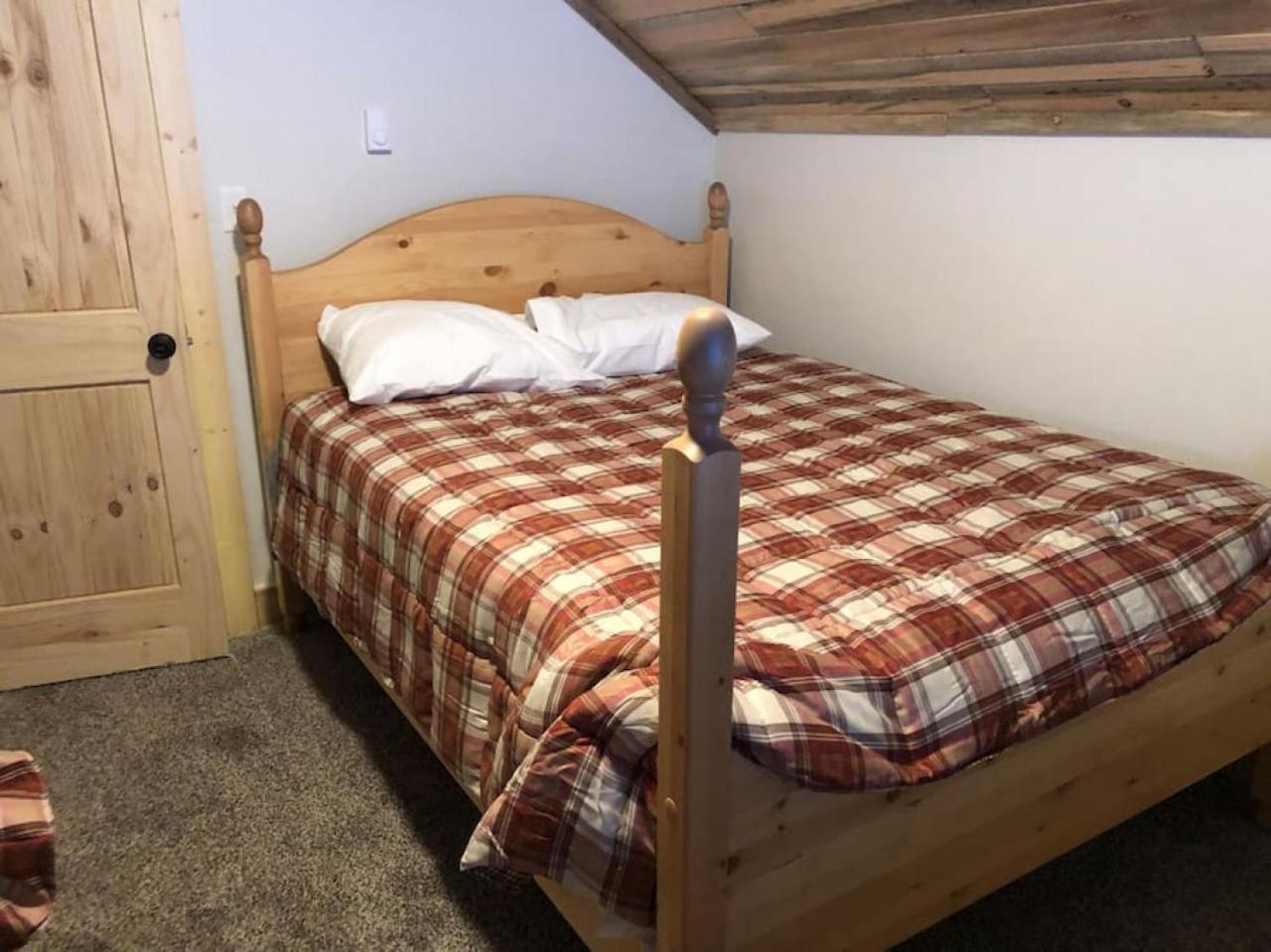 One-Bedroom Suite photo 1