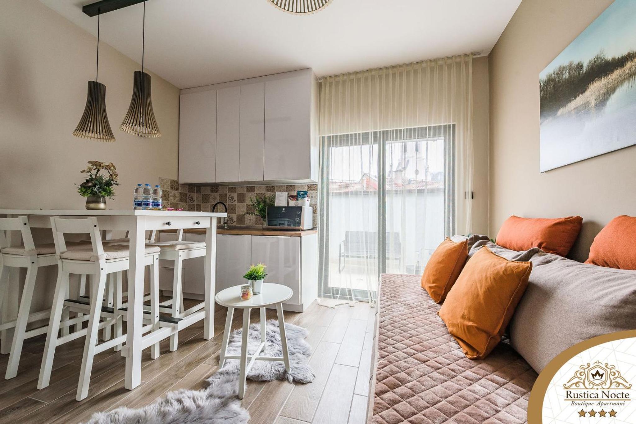  Deluxe Two-Bedroom Apartment with Terrace - Photo 20